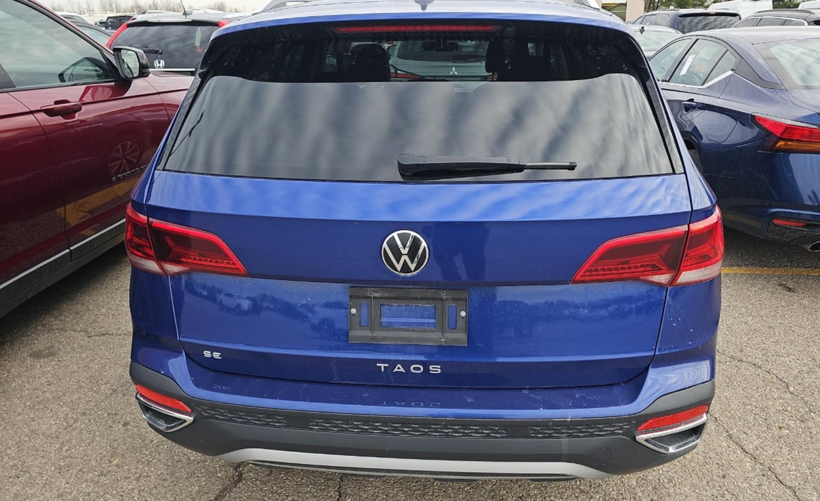 2024 Volkswagen Taos 1.5T SE, 39822, Photo