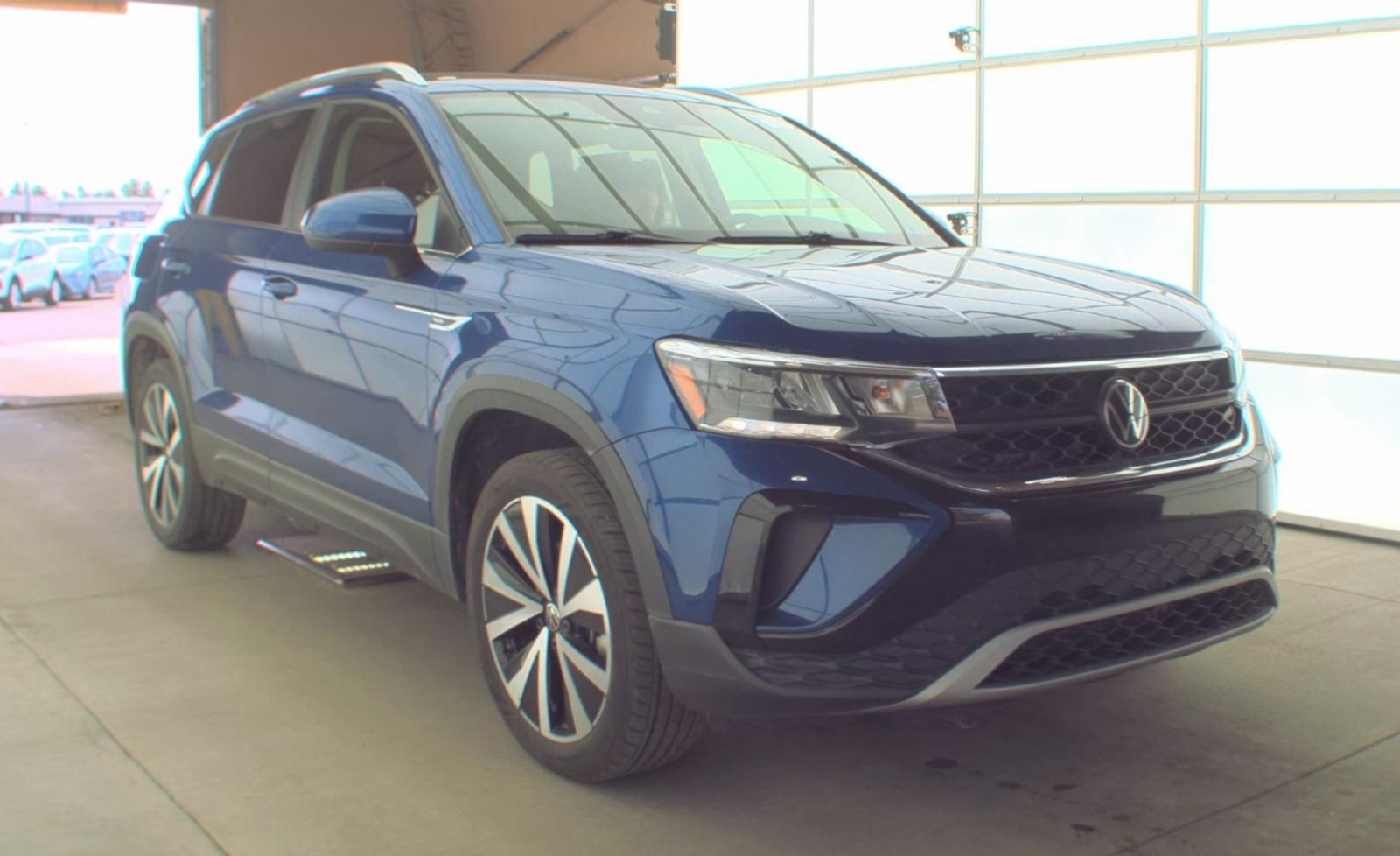 2024 Volkswagen Taos 1.5T SE, 39822, Photo