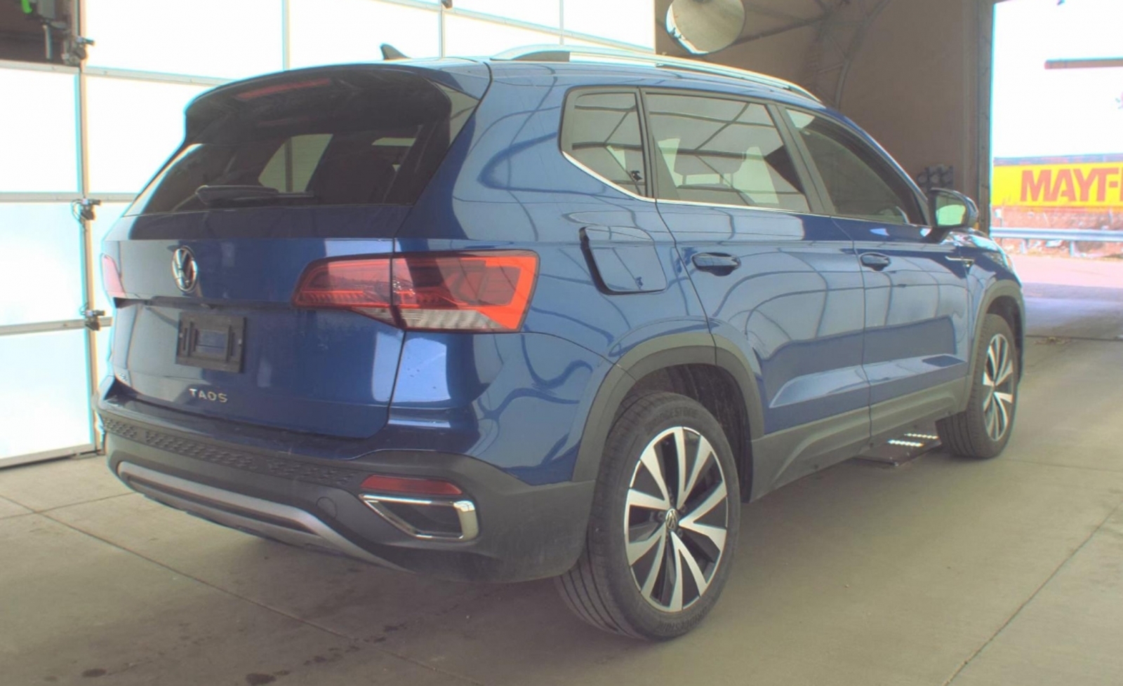 2024 Volkswagen Taos 1.5T SE, 39822, Photo