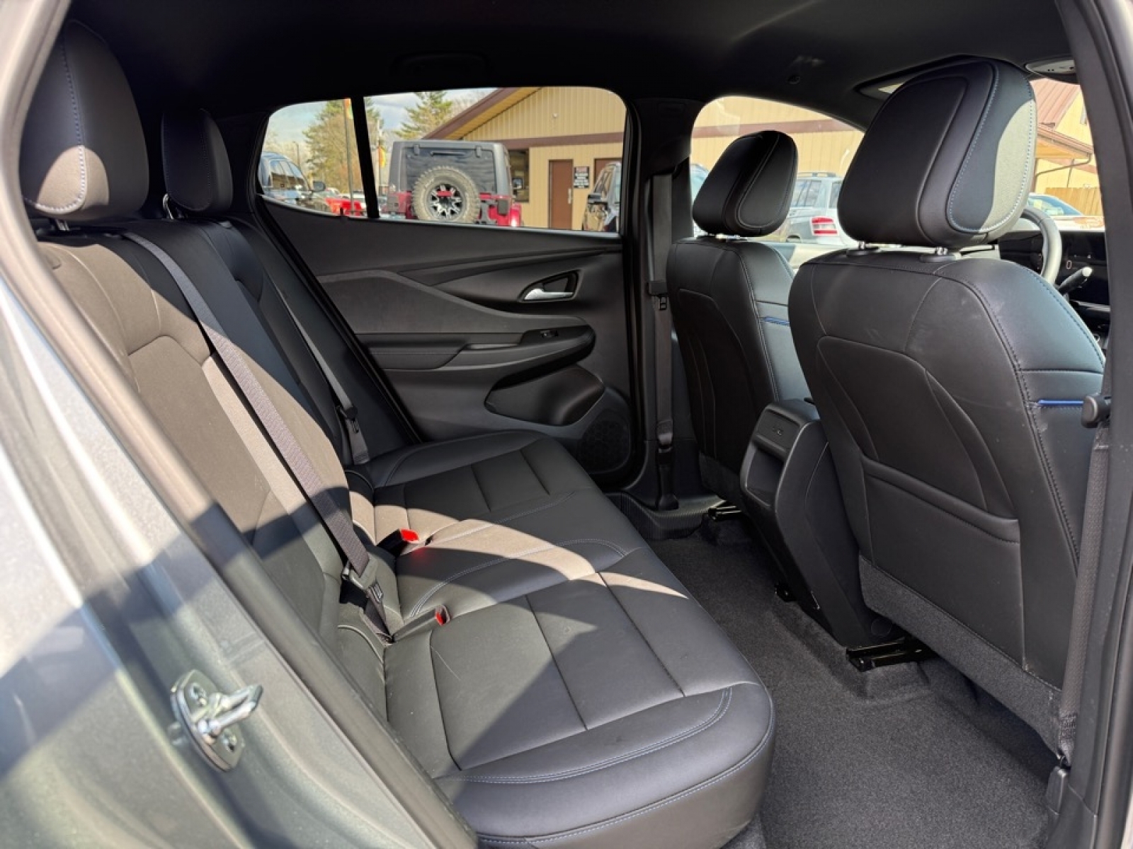 2025 Buick Envista Sport Touring FWD, 39755, Photo