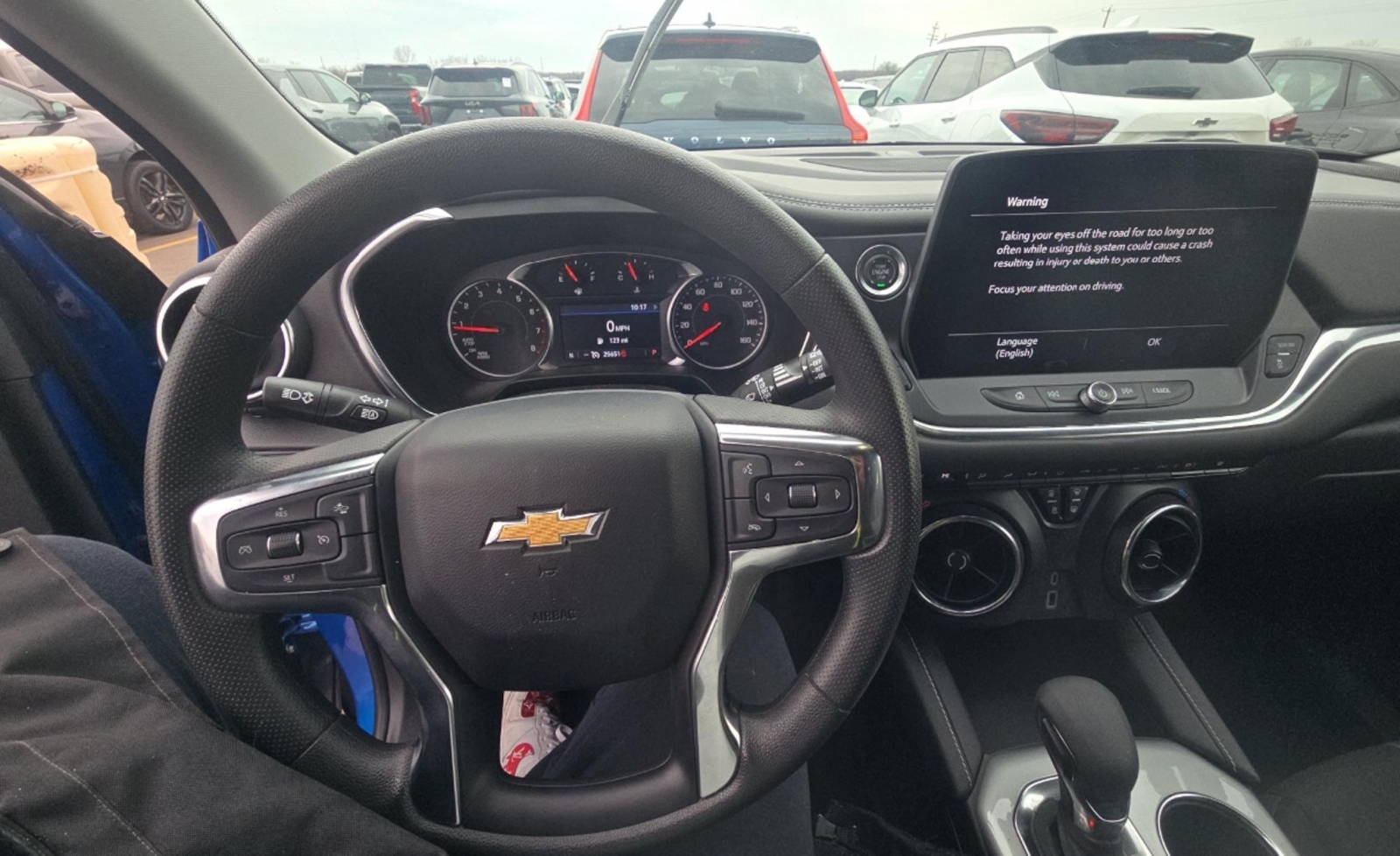 2025 Chevrolet Blazer FWD 2LT, 39834, Photo