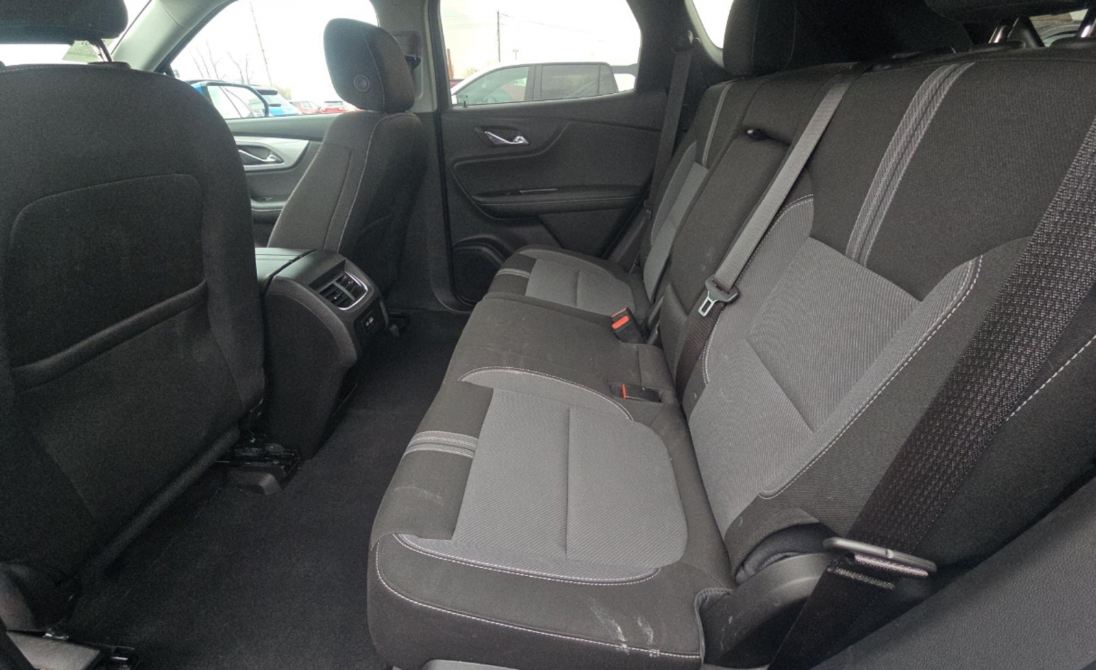 2025 Chevrolet Blazer FWD 2LT, 39834, Photo