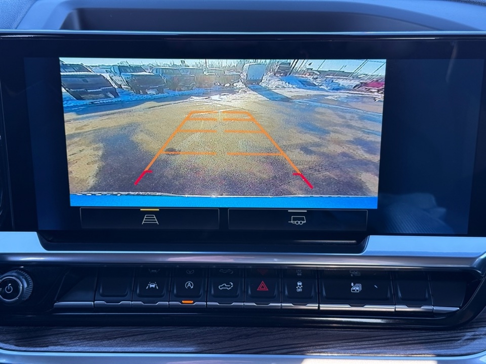 2025 Chevrolet Silverado 1500 4WD Crew Cab Standard Bed LT, 39207, Photo