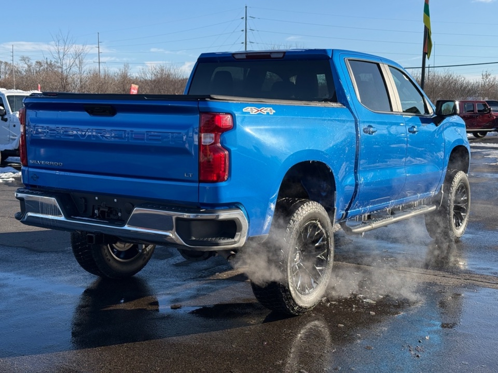 2025 Chevrolet Silverado 1500 4WD Crew Cab Standard Bed LT, 39207, Photo