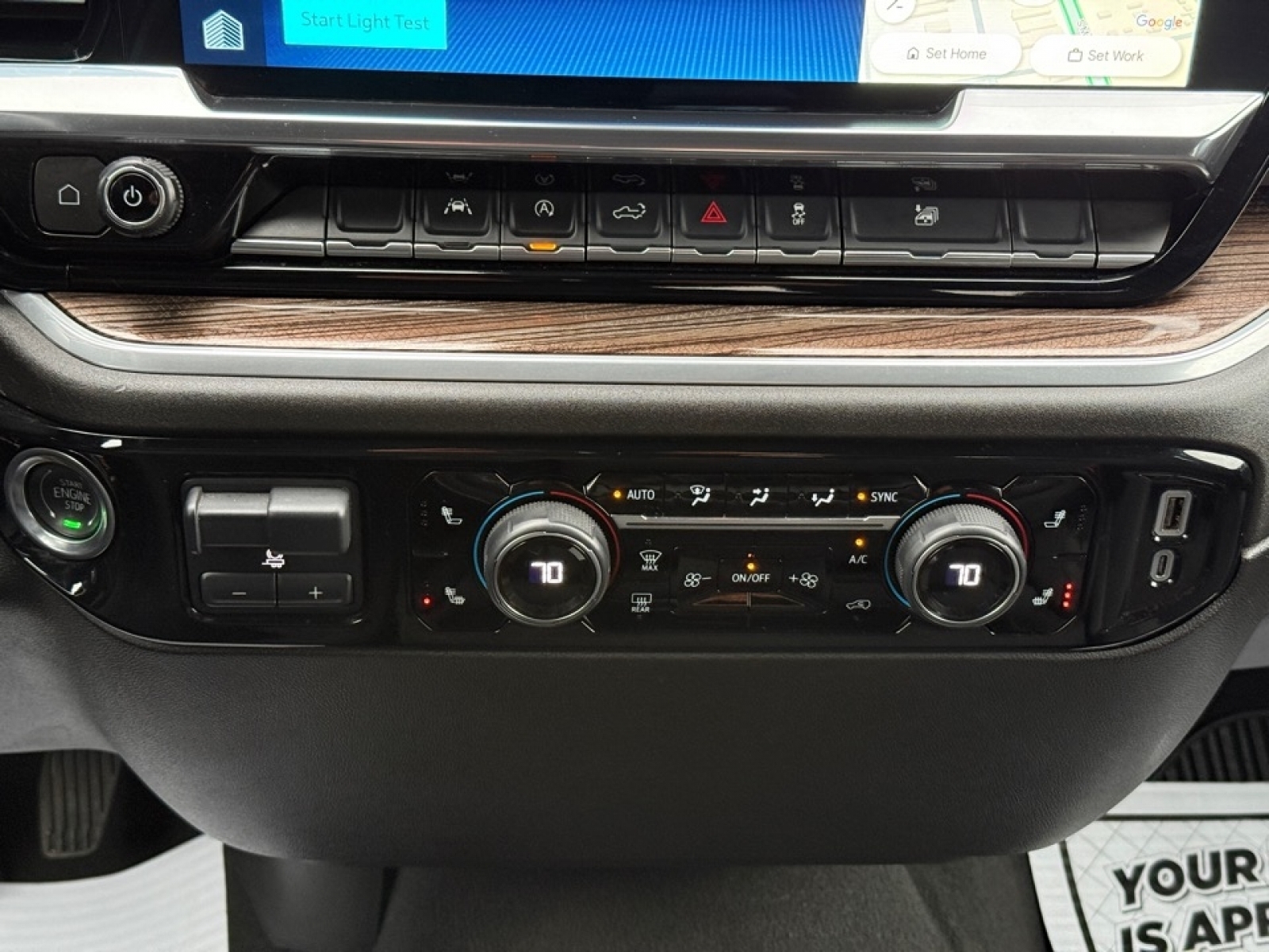 2025 Chevrolet Silverado 1500 4WD Crew Cab Standard Bed LT, 39208, Photo