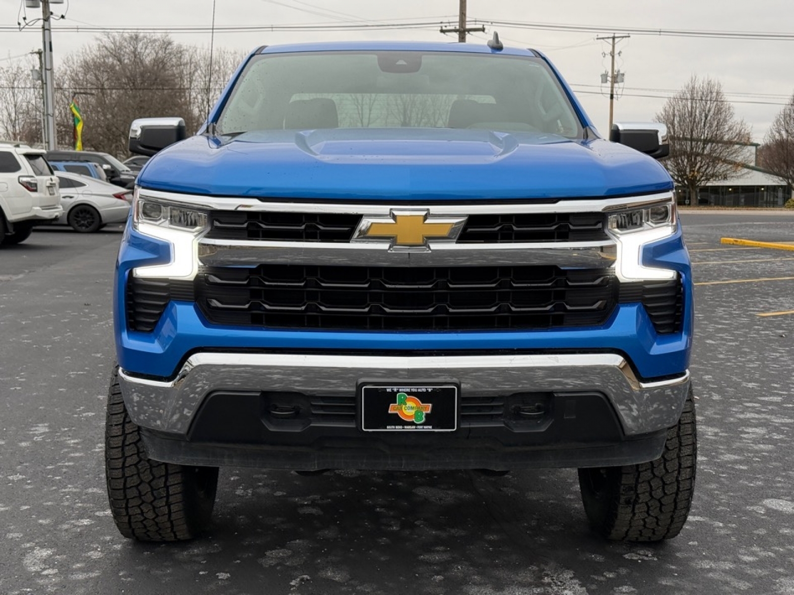 2025 Chevrolet Silverado 1500 LT photo 3