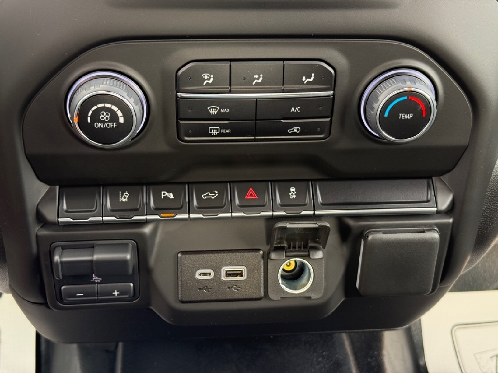 2025 Chevrolet Silverado 2500HD 4WD Double Cab Long Bed Work Truck, 39011, Photo