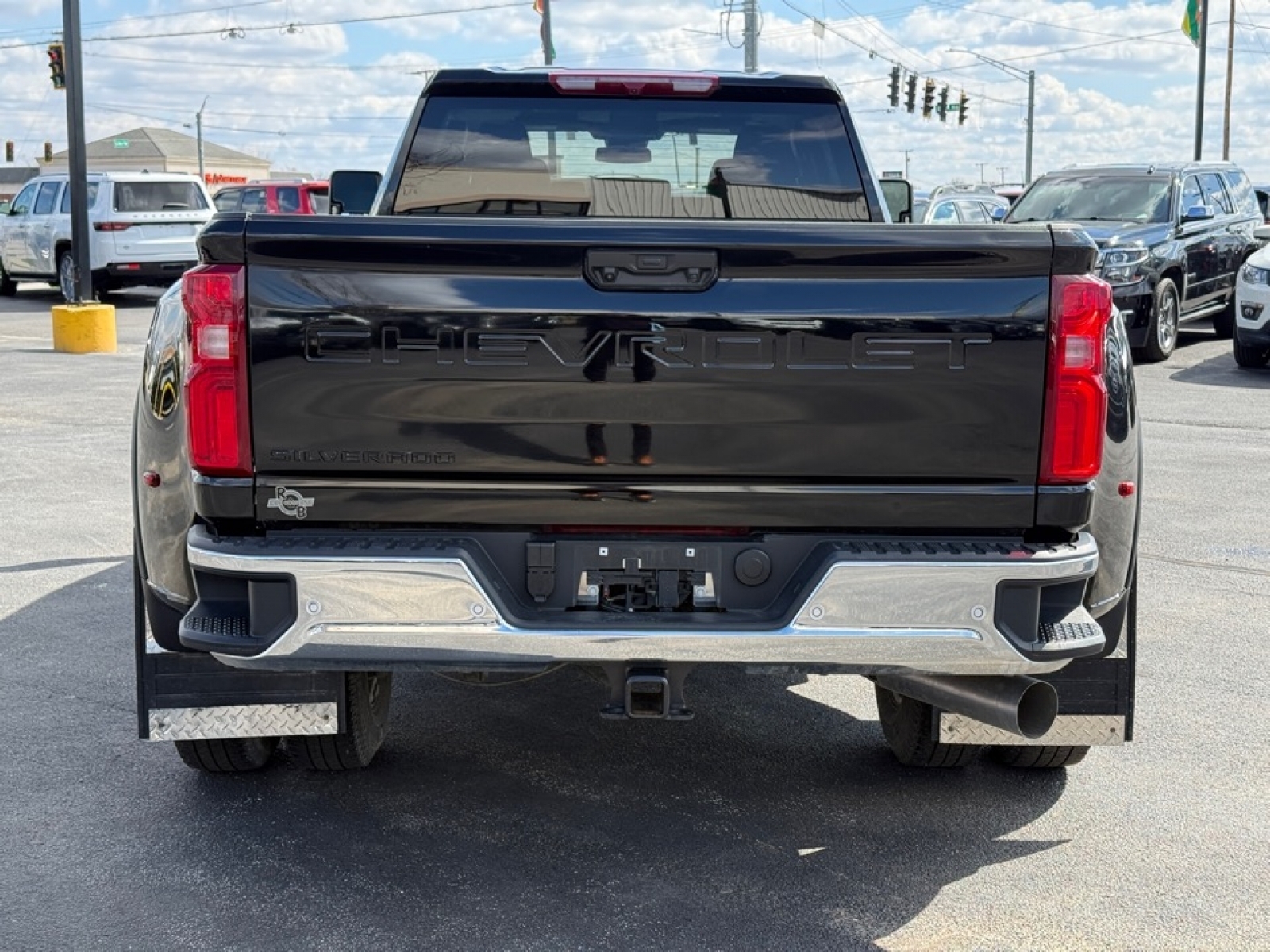 2025 Chevrolet Silverado 3500HD 4WD Crew Cab Long Bed LT, 39626, Photo