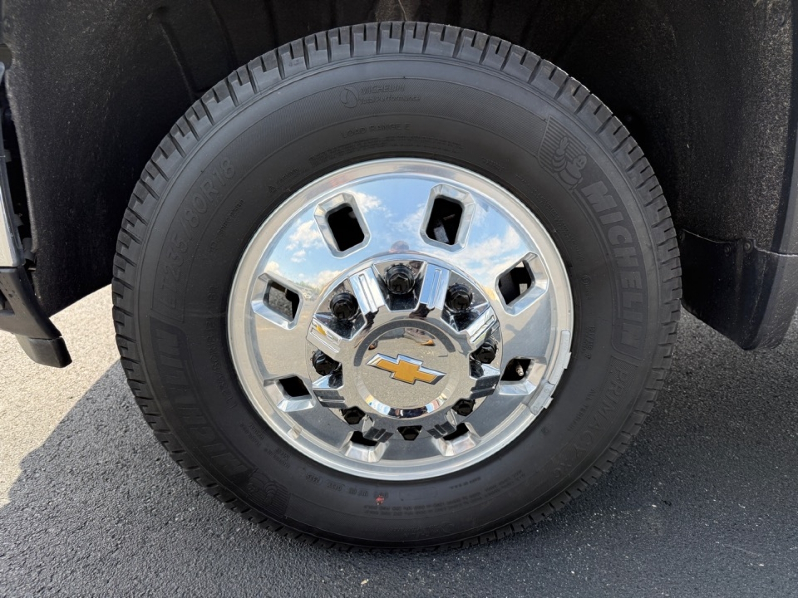 2025 Chevrolet Silverado 3500HD 4WD Crew Cab Long Bed LT, 39845, Photo