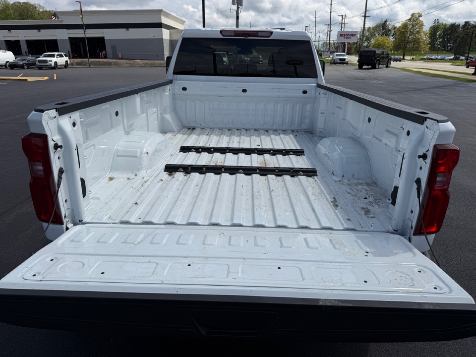 2025 Chevrolet Silverado 3500HD 4WD Crew Cab Long Bed LT, 39845, Photo