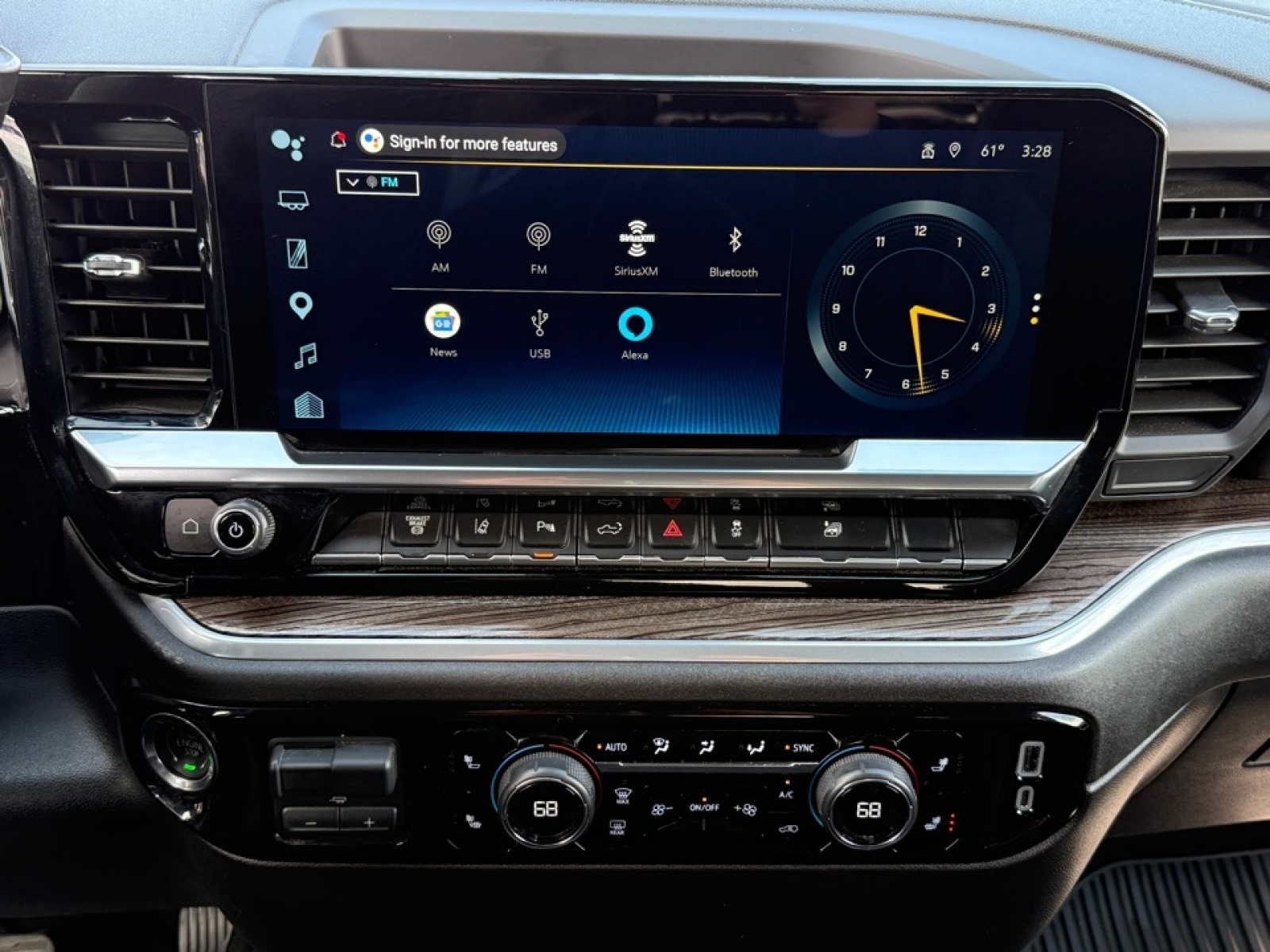 2025 Chevrolet Silverado 3500HD 4WD Crew Cab Long Bed LT, 39845, Photo