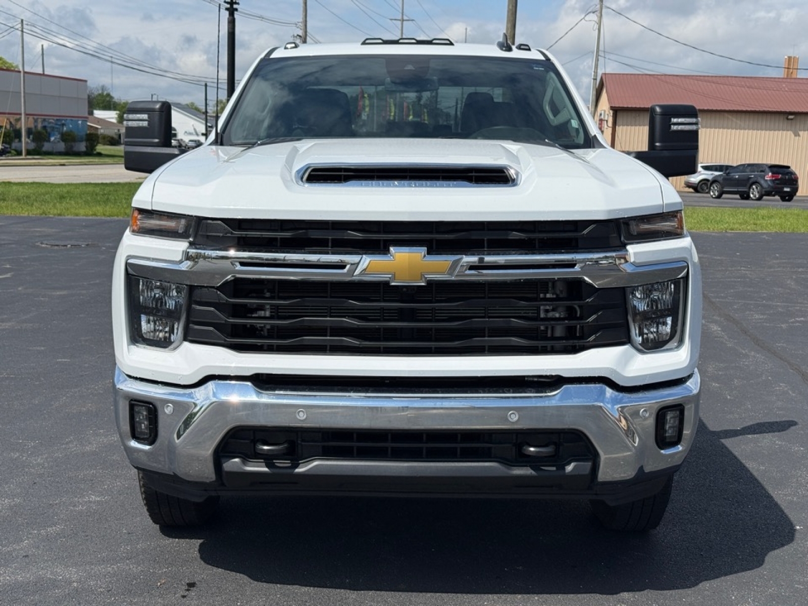 2025 Chevrolet Silverado 3500HD 4WD Crew Cab Long Bed LT, 39845, Photo