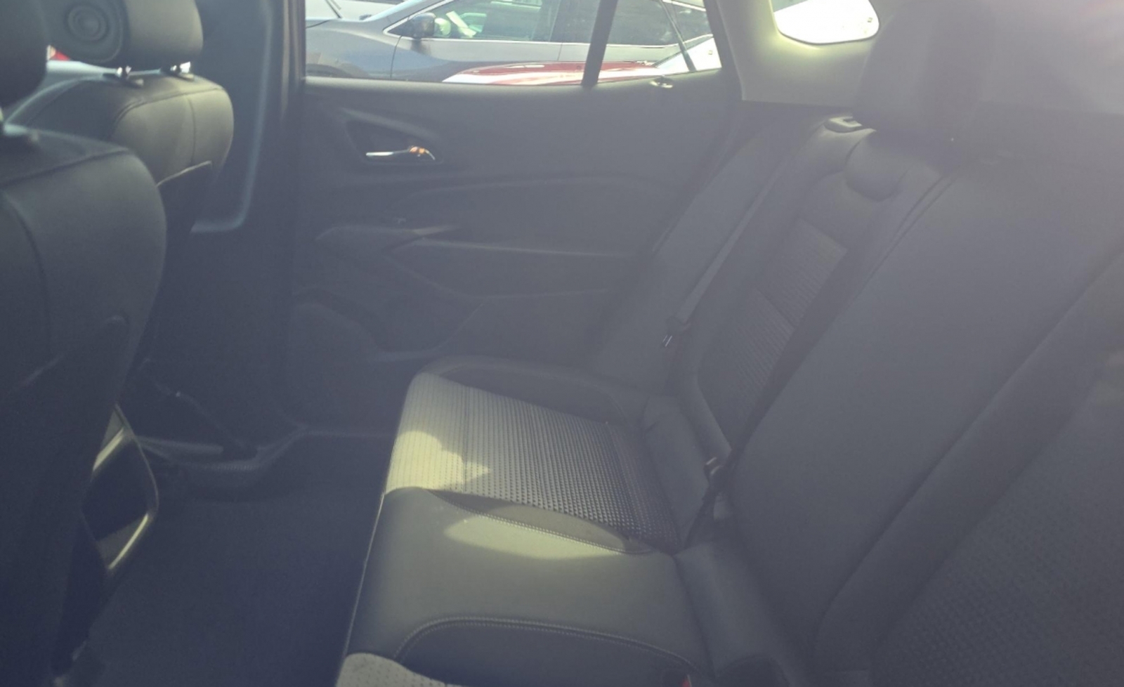 2025 Chevrolet Trax FWD LT, 39836, Photo