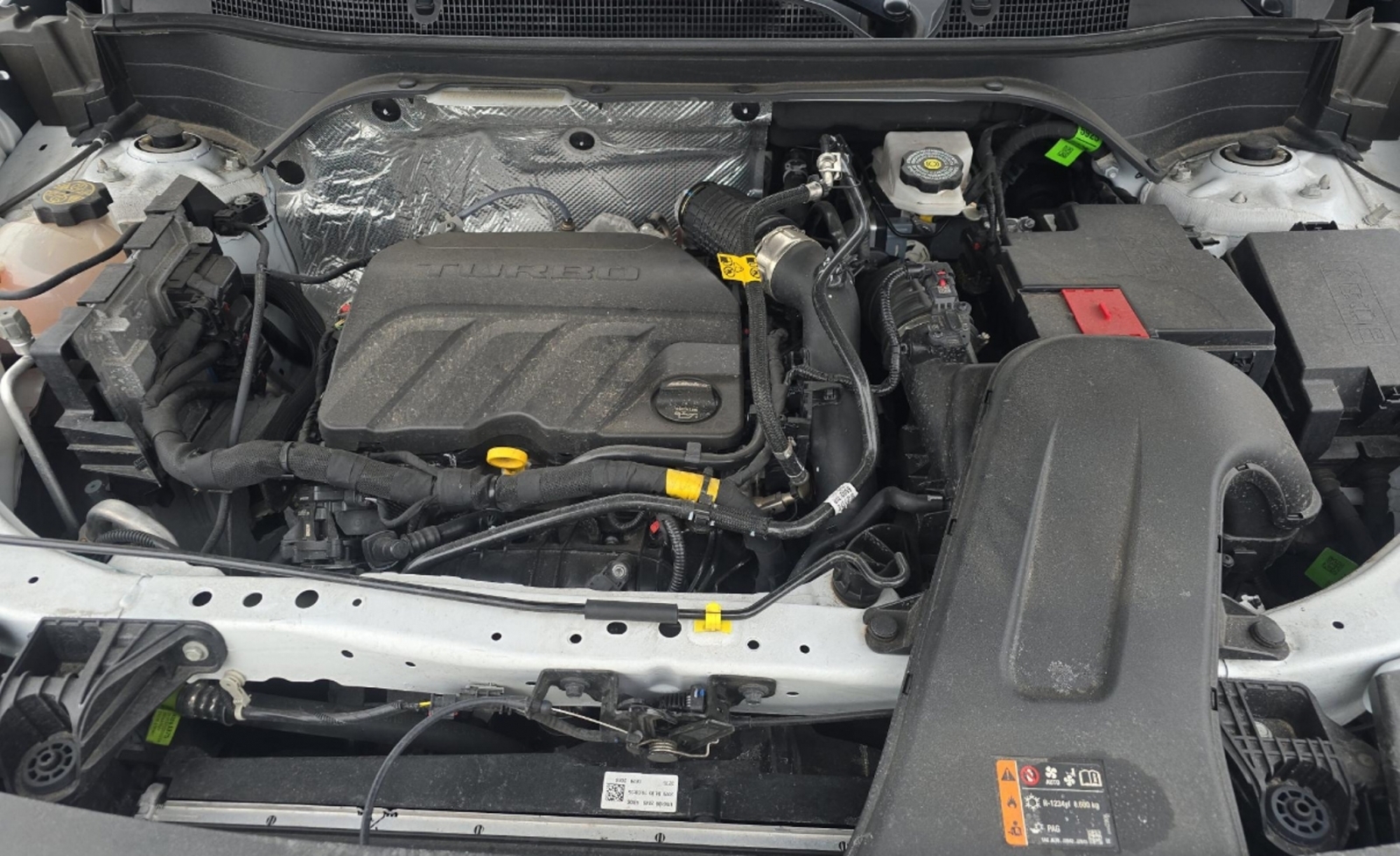 2025 Chevrolet Trax FWD LT, 39837, Photo