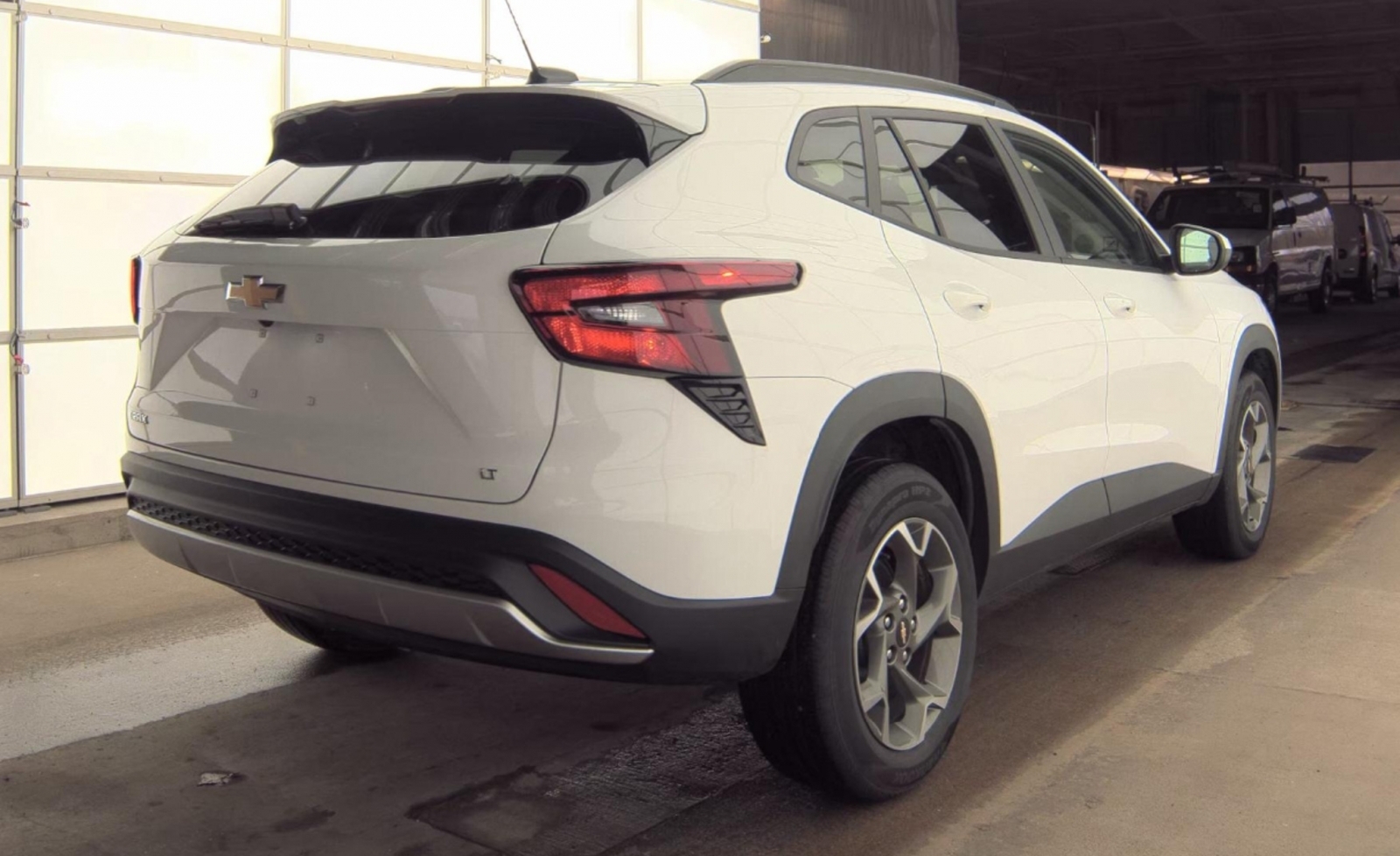 2025 Chevrolet Trax FWD LT, 39837, Photo