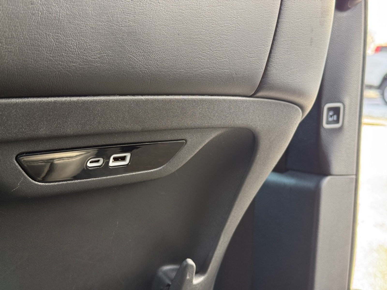 2025 Chrysler Pacifica Select, 39430, Photo