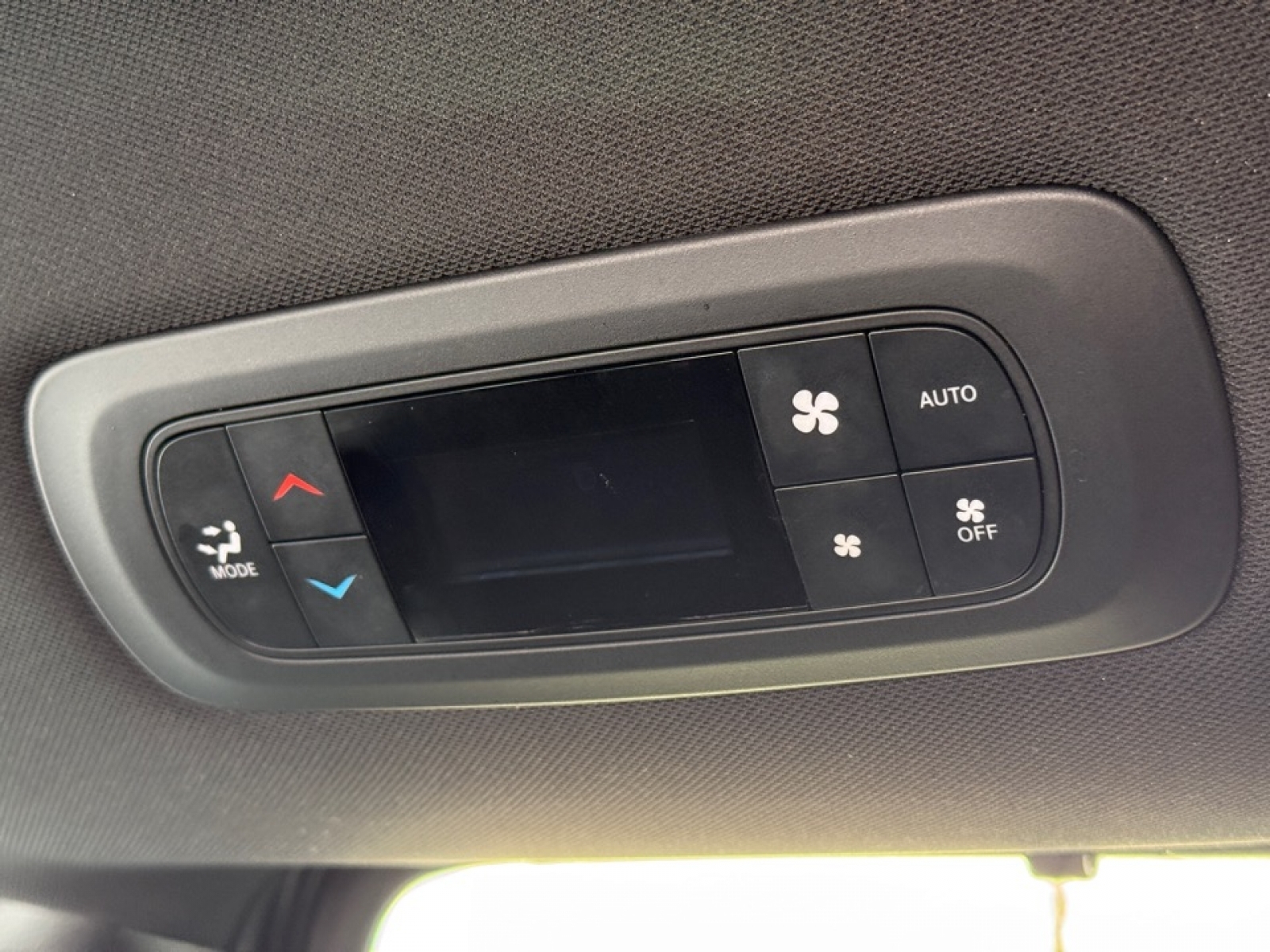 2025 Chrysler Pacifica Select, 39430, Photo