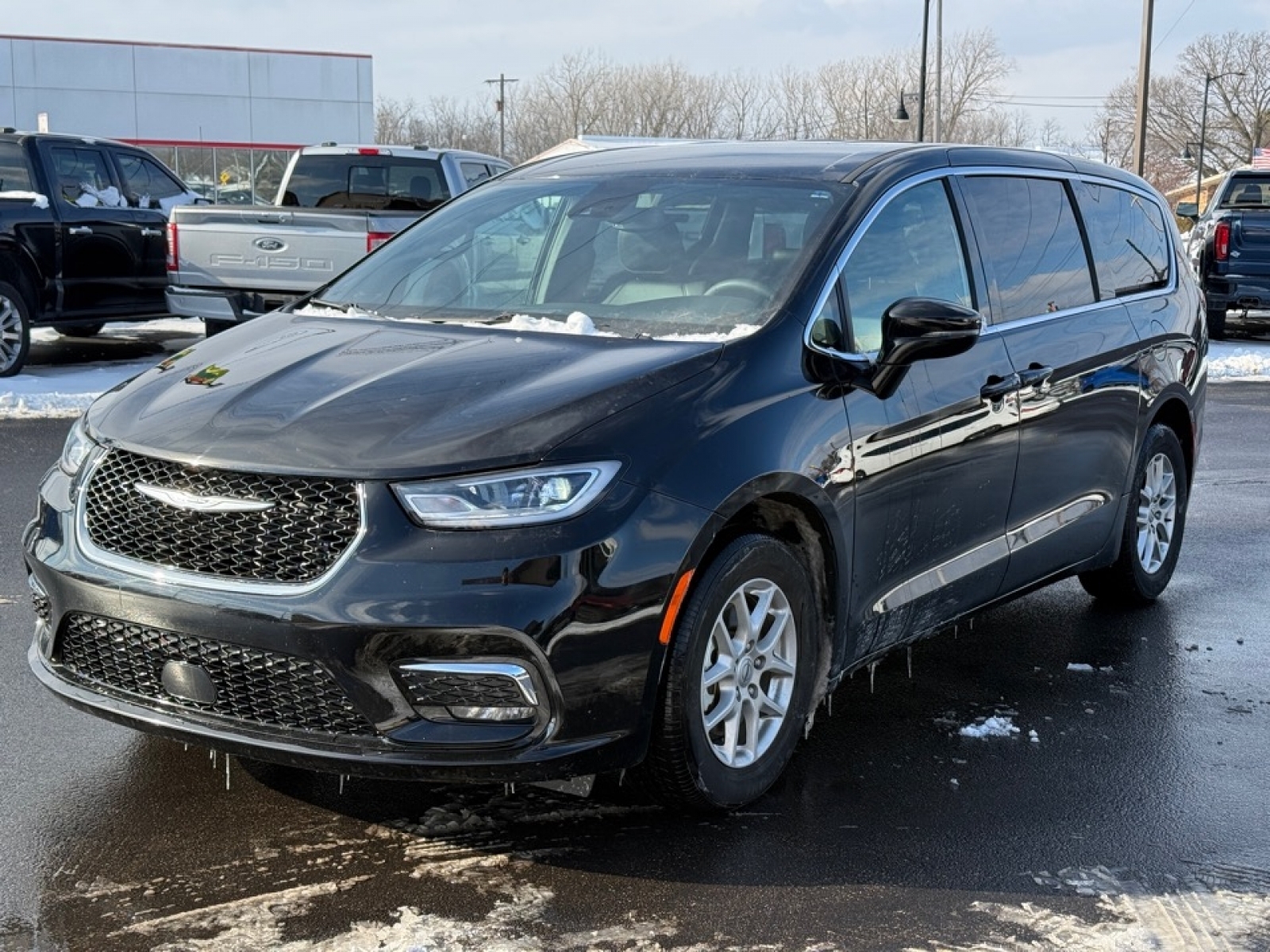 2025 Chrysler Pacifica Select, 39430, Photo