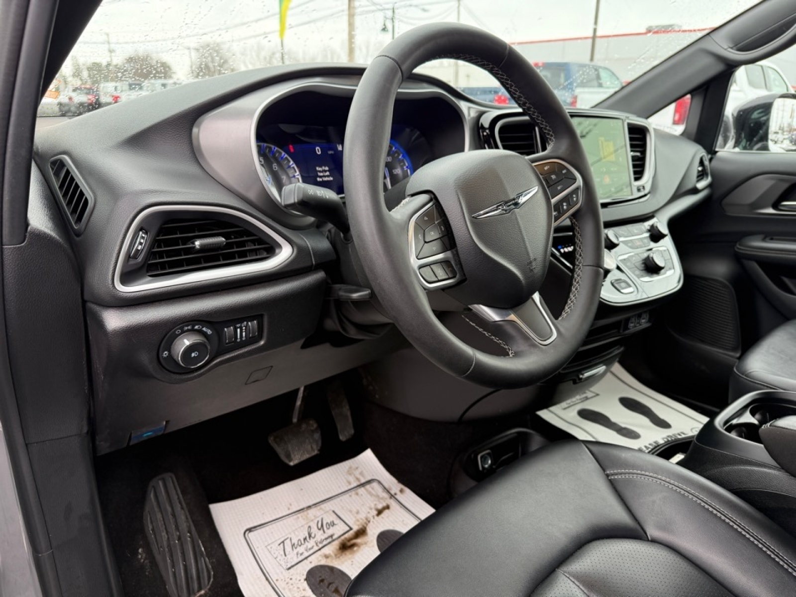 2025 Chrysler Pacifica Select, 39431, Photo