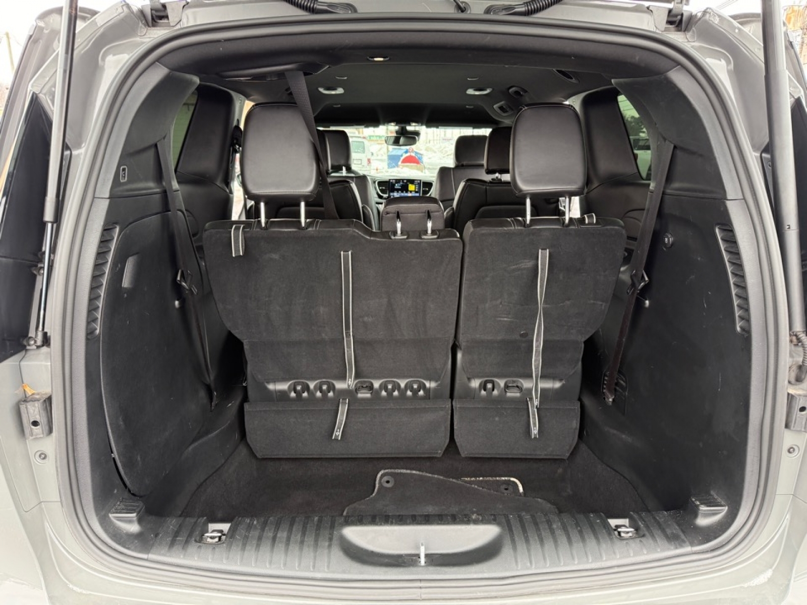 2025 Chrysler Pacifica Select, 39431, Photo