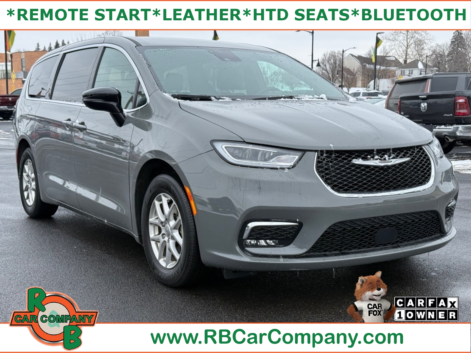 2025 Chrysler Pacifica Select, 39432, Photo 1