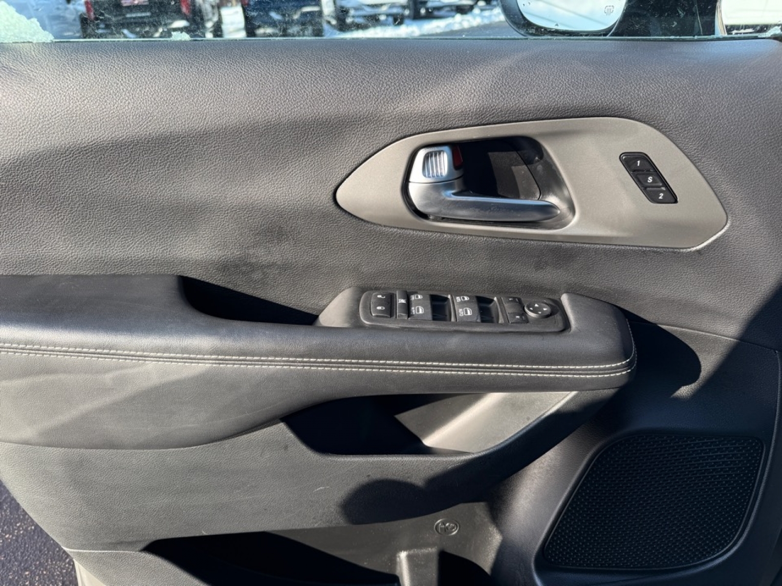 2025 Chrysler Pacifica Select, 39432, Photo