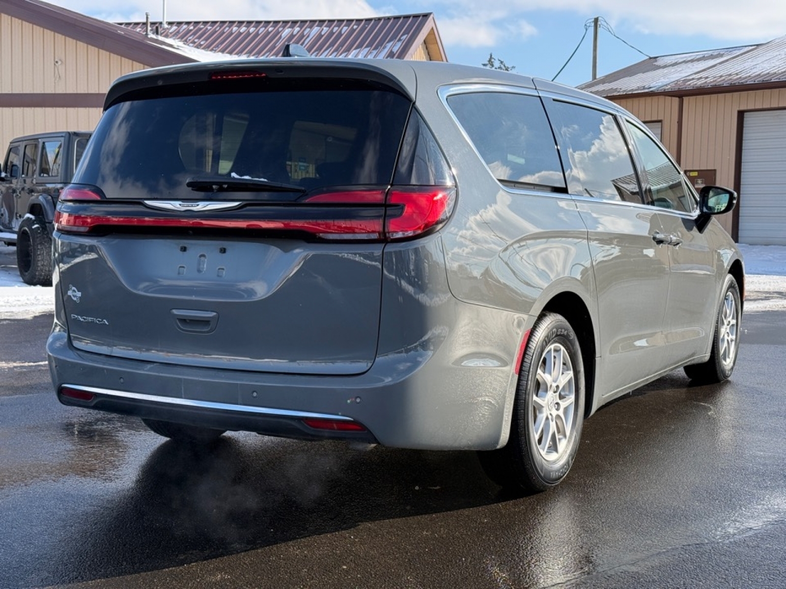 2025 Chrysler Pacifica Select, 39432, Photo