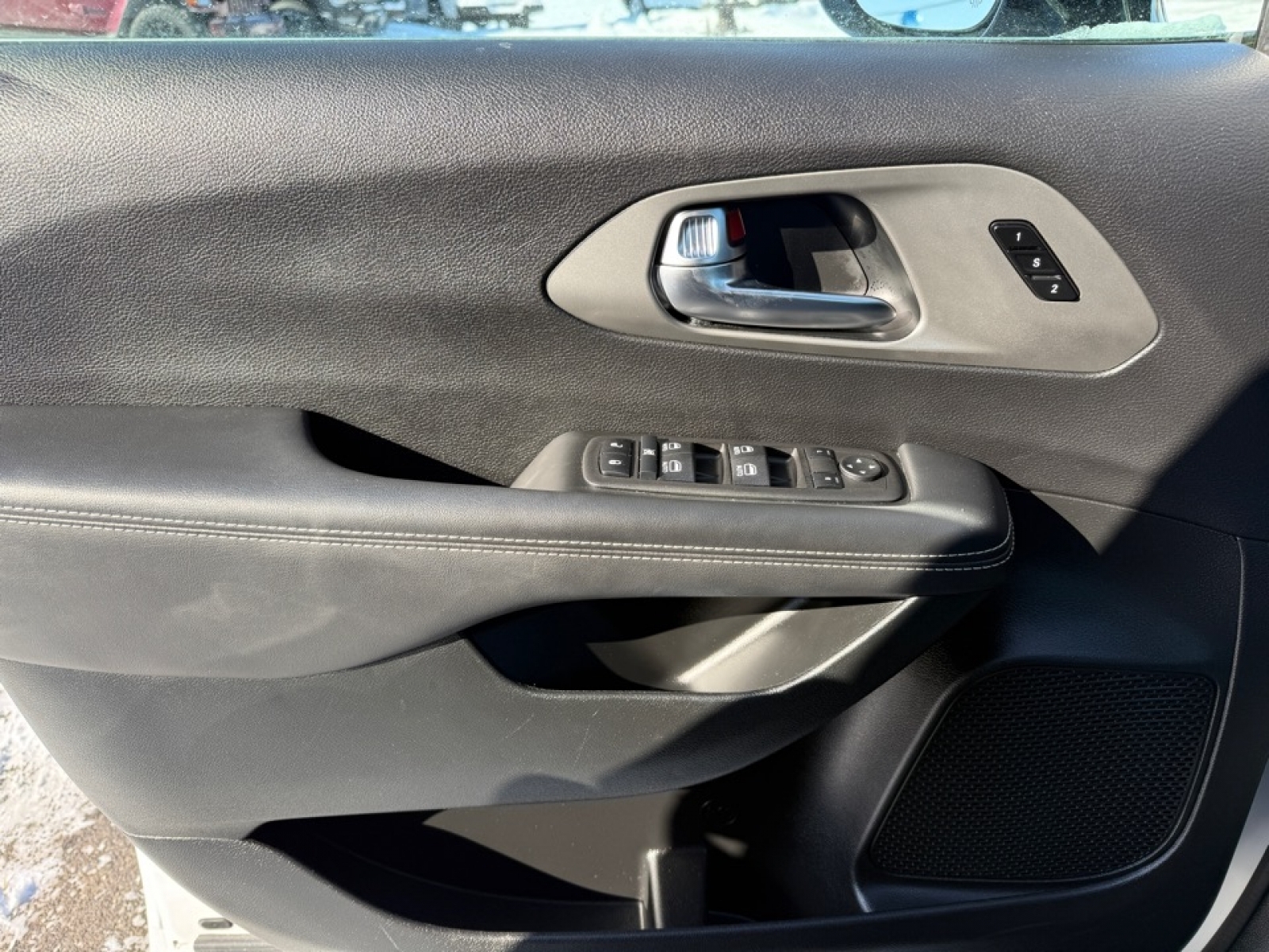 2025 Chrysler Pacifica Select, 39433, Photo