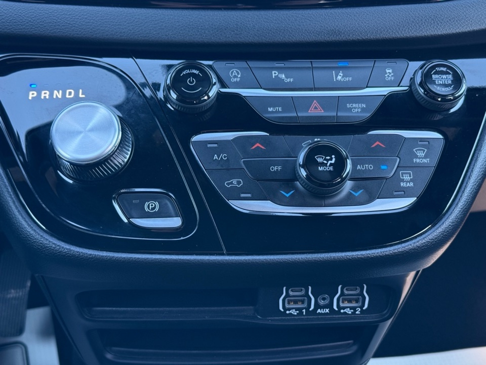 2025 Chrysler Pacifica Select, 39434, Photo