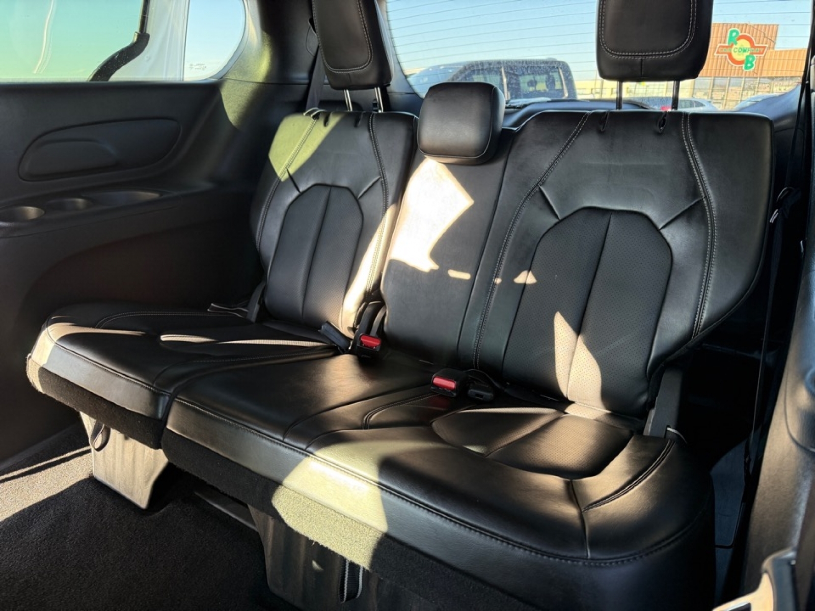 2025 Chrysler Pacifica Select, 39435, Photo