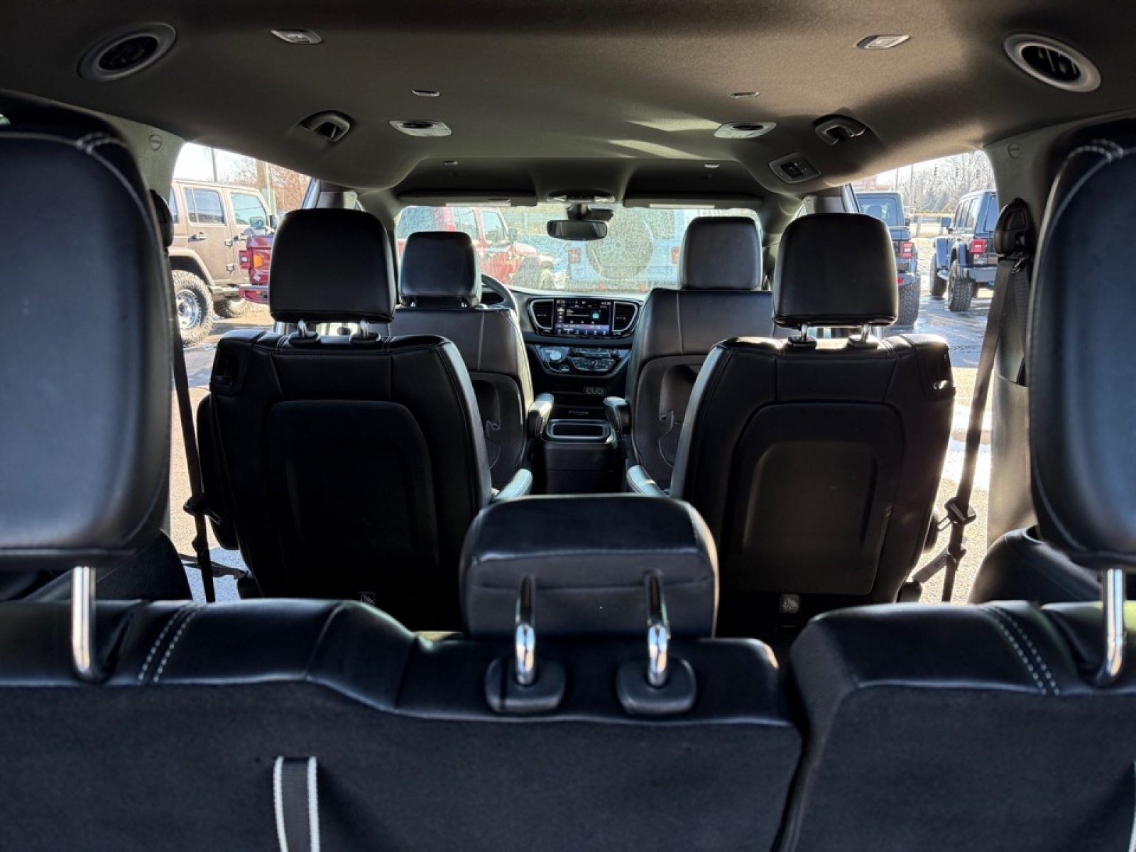 2025 Chrysler Pacifica Select, 39435, Photo