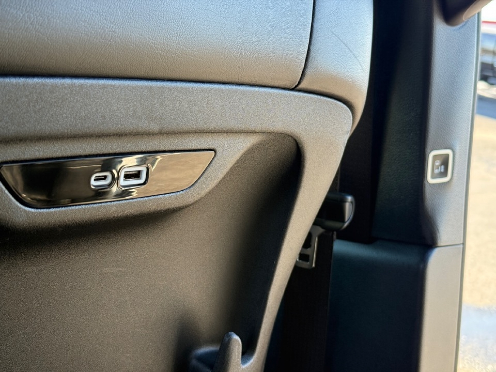 2025 Chrysler Pacifica Select, 39435, Photo