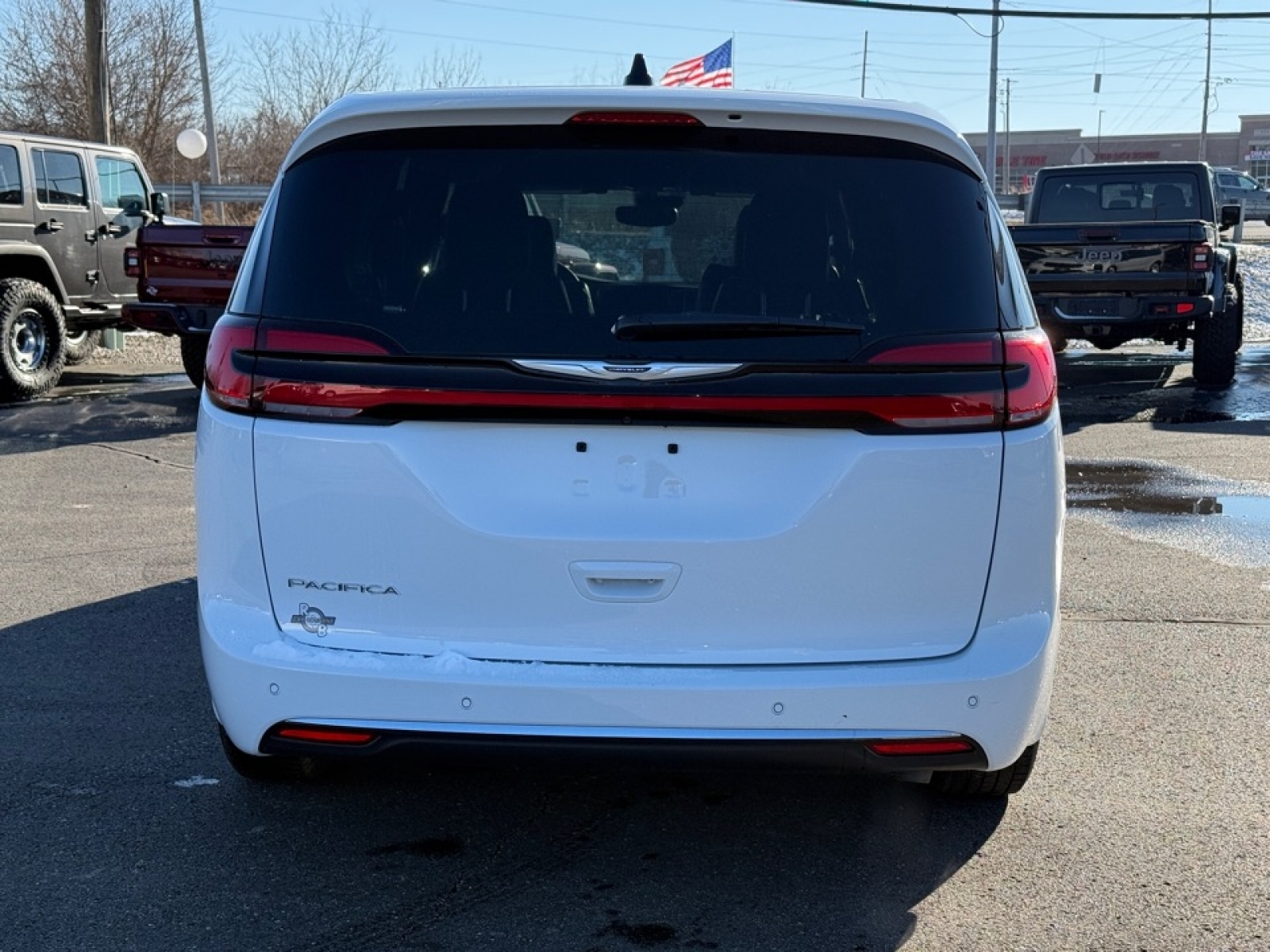 2025 Chrysler Pacifica Select, 39435, Photo