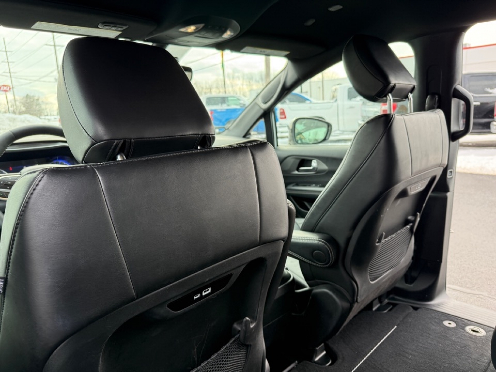 2025 Chrysler Pacifica Select, 39437, Photo