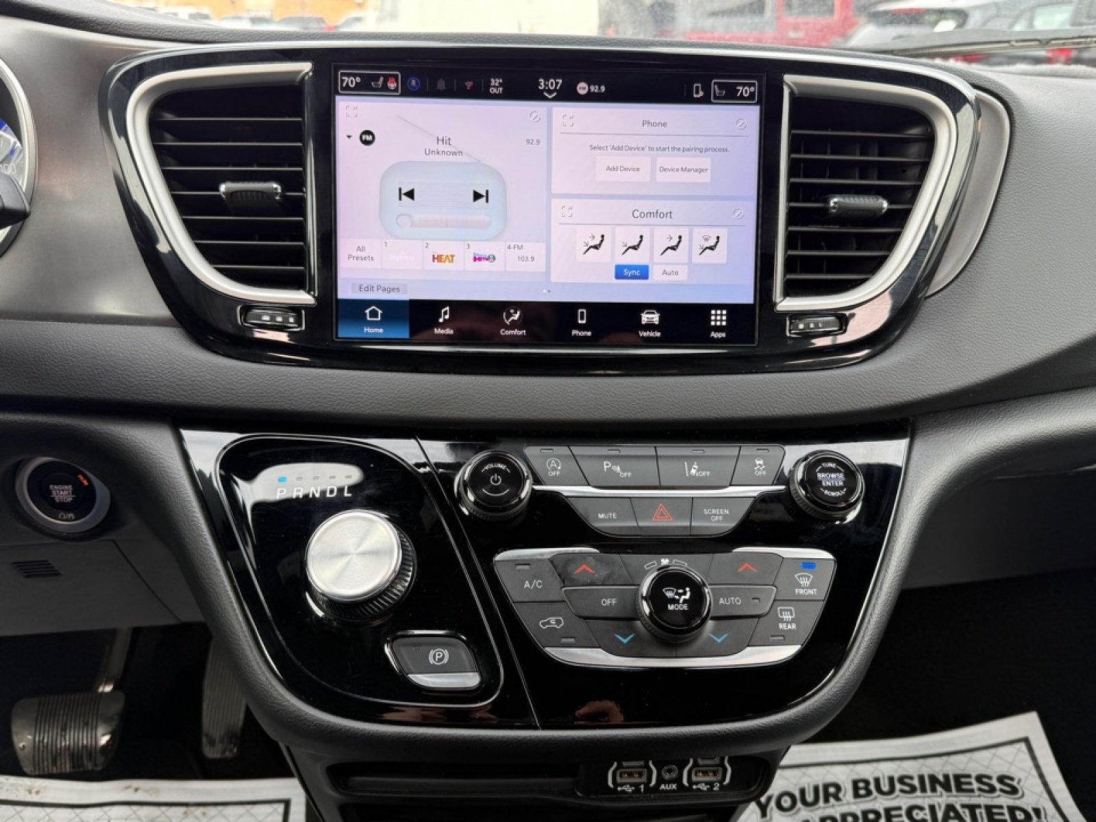 2025 Chrysler Pacifica Select, 39437, Photo