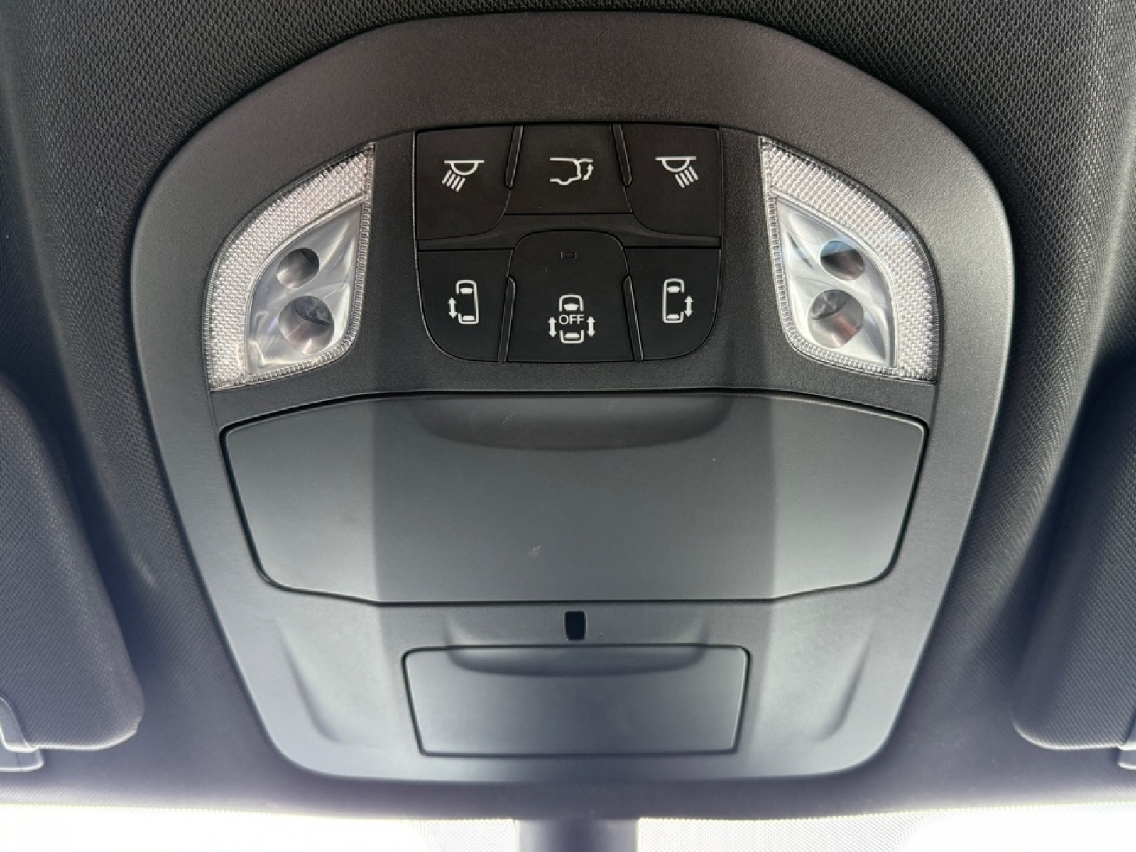 2025 Chrysler Pacifica Select, 39437, Photo