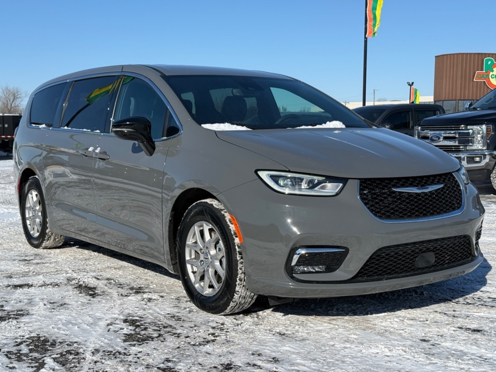 2025 Chrysler Pacifica Select, 39438, Photo