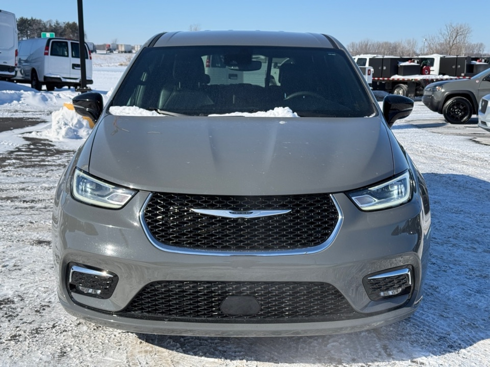 2025 Chrysler Pacifica Select, 39438, Photo