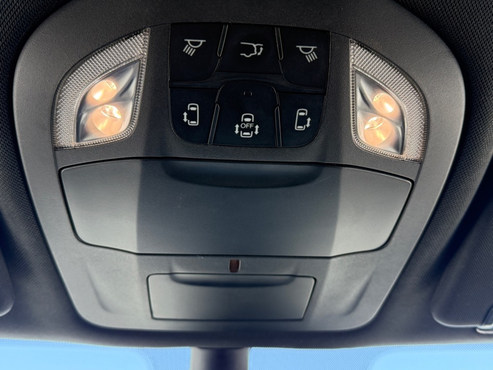 2025 Chrysler Pacifica Select, 39438, Photo