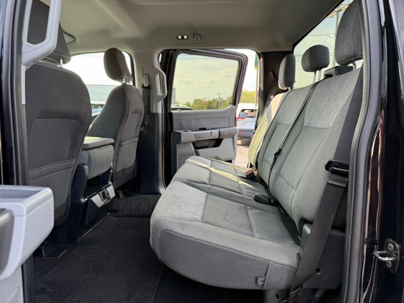 2025 Ford F-350 XLT, 38862, Photo