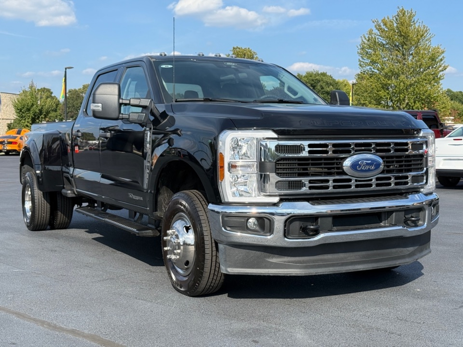 2025 Ford F-350 XLT, 38862, Photo
