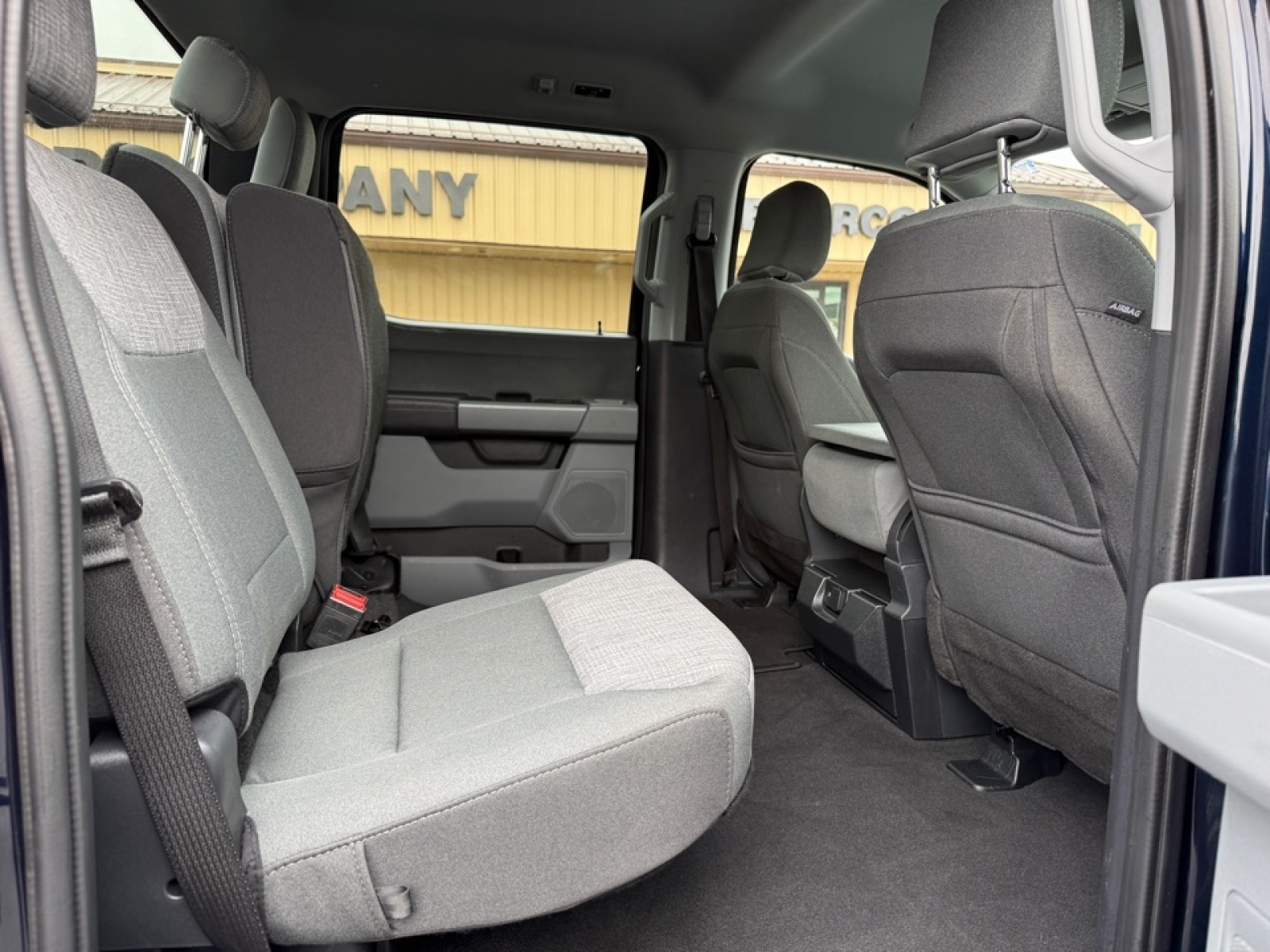 2025 Ford F-350 XLT, 39193, Photo