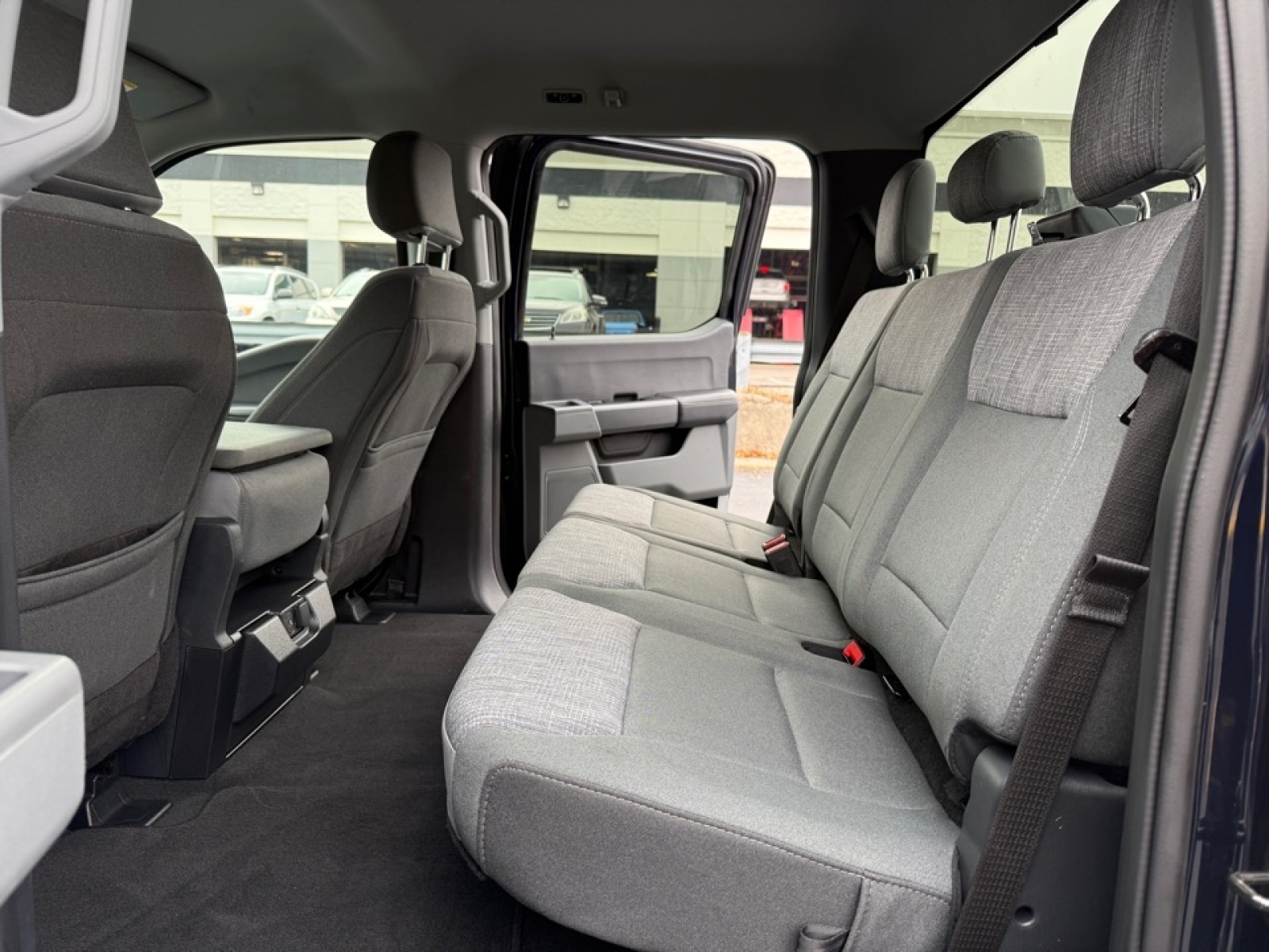 2025 Ford F-350 XLT, 39193, Photo