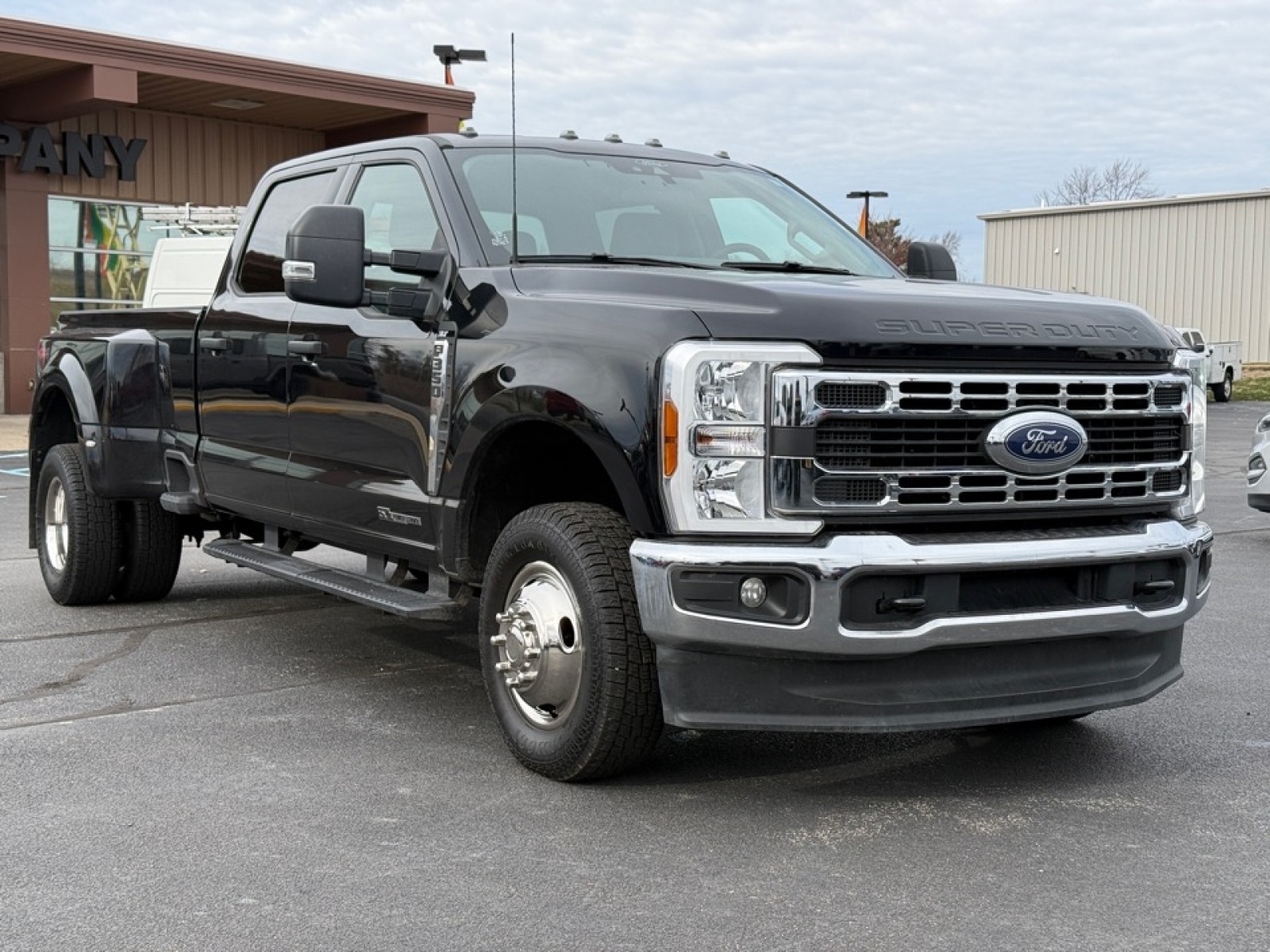 2025 Ford F-350 XLT, 39194, Photo