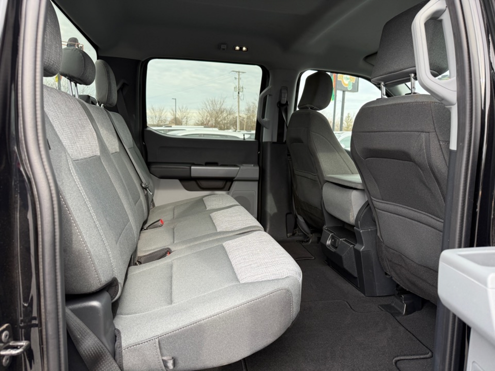 2025 Ford F-350 XLT, 39194, Photo