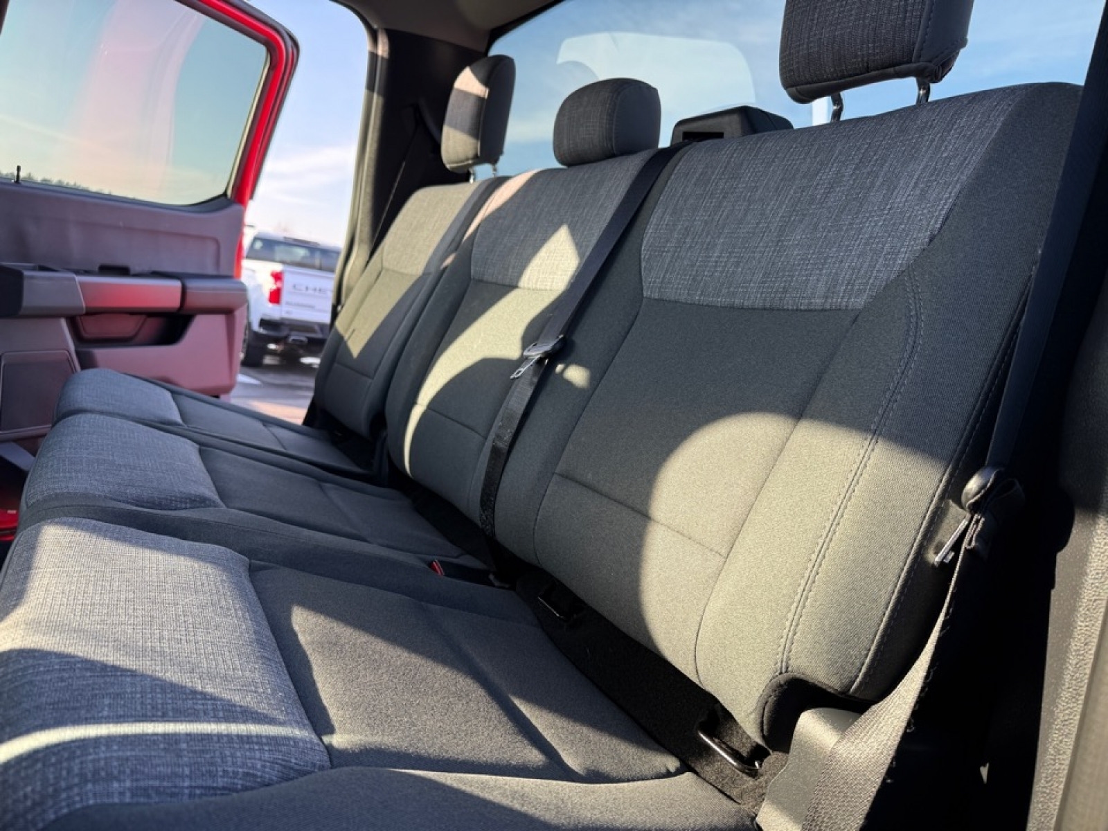 2025 Ford F-350 XLT, 39329, Photo