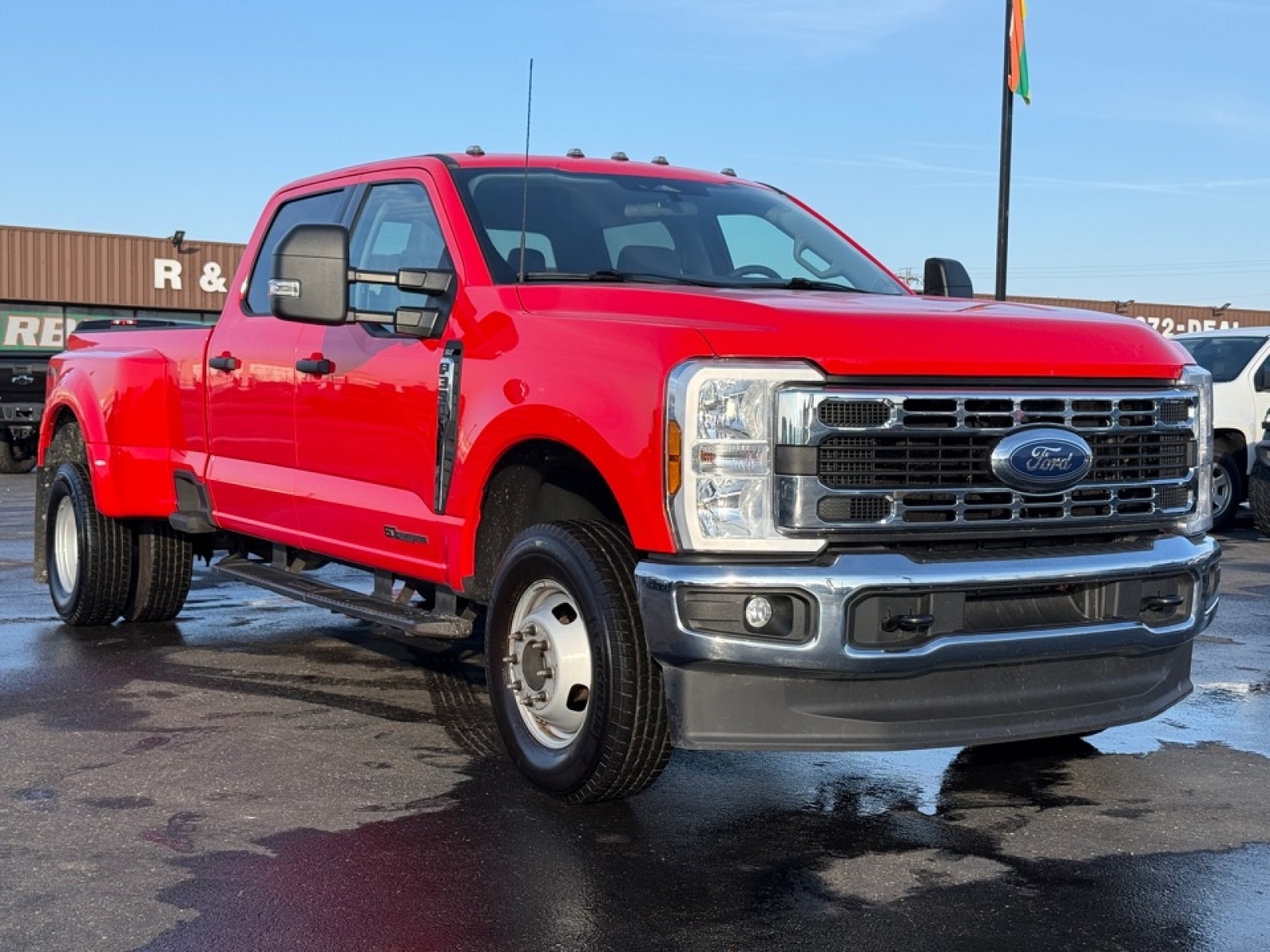 2025 Ford F-350 XLT, 39329, Photo