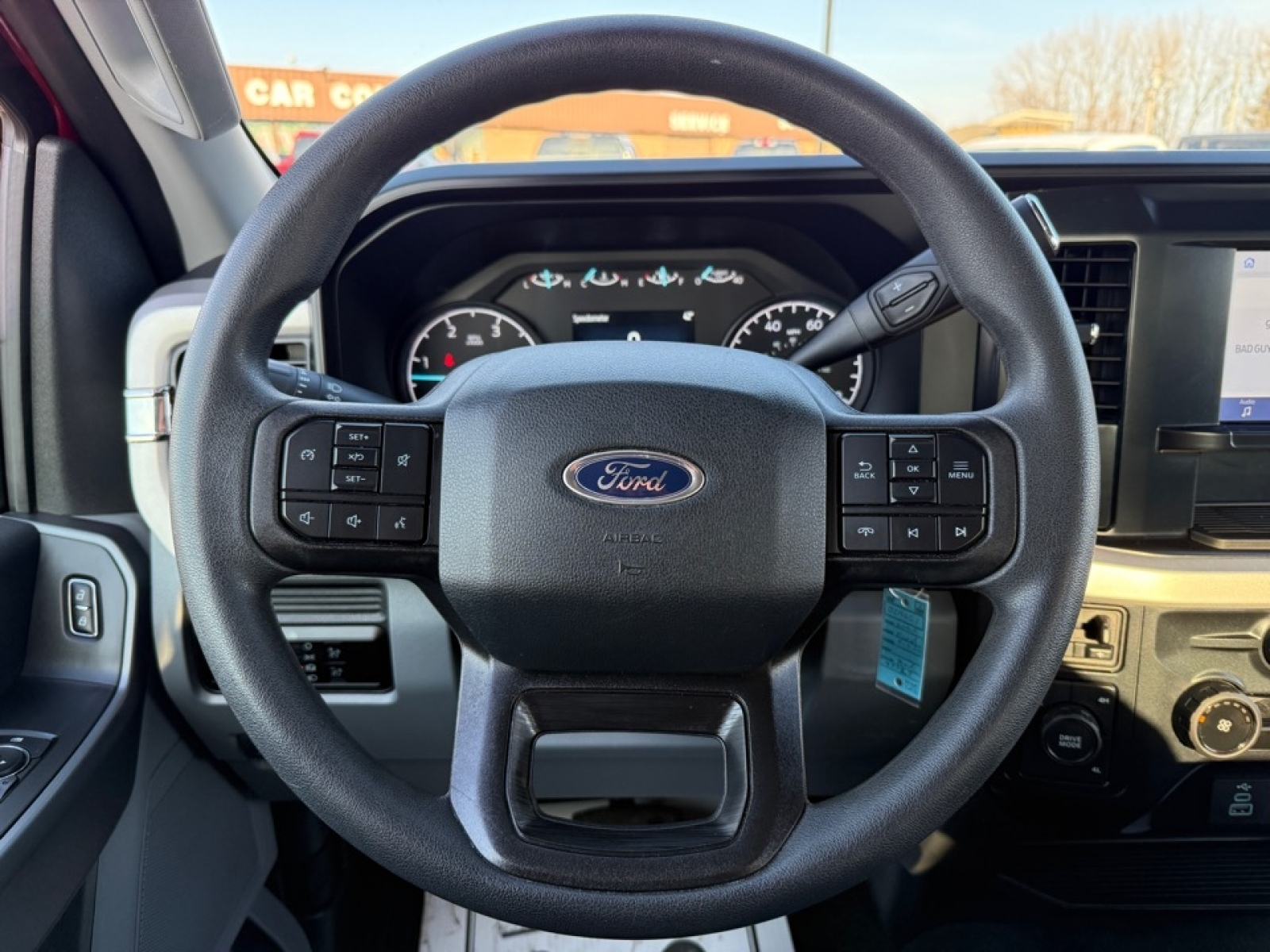 2025 Ford F-350 XLT, 39329, Photo