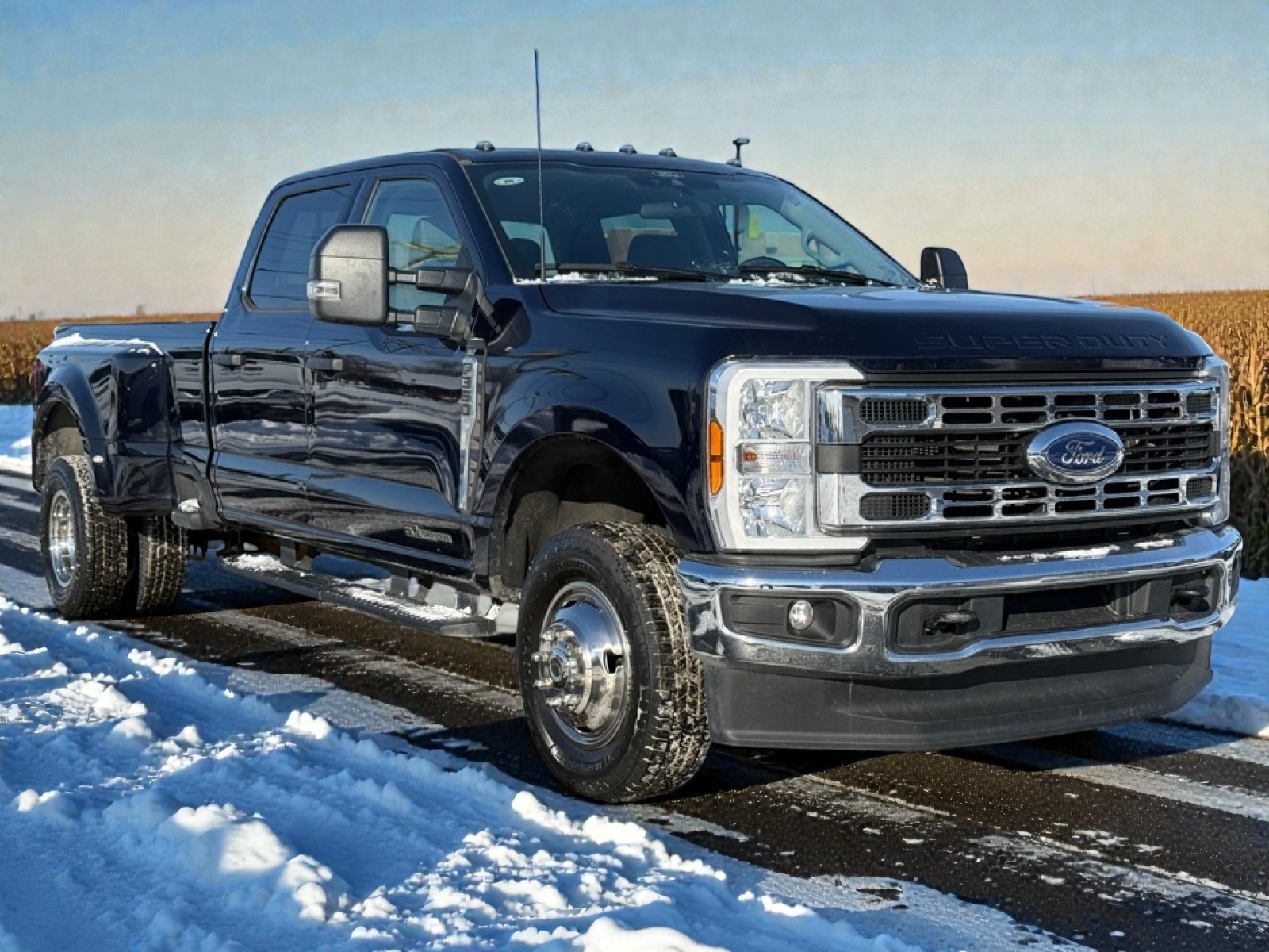 2025 Ford F-350 XLT, 39380, Photo