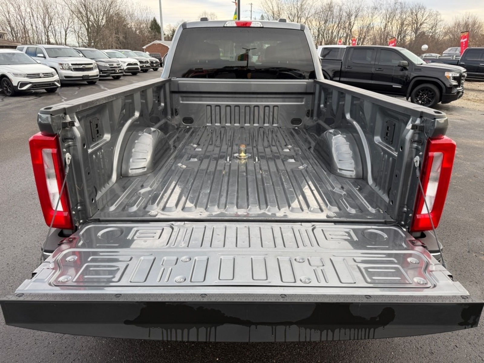 2025 Ford F-350 XLT, 39381, Photo